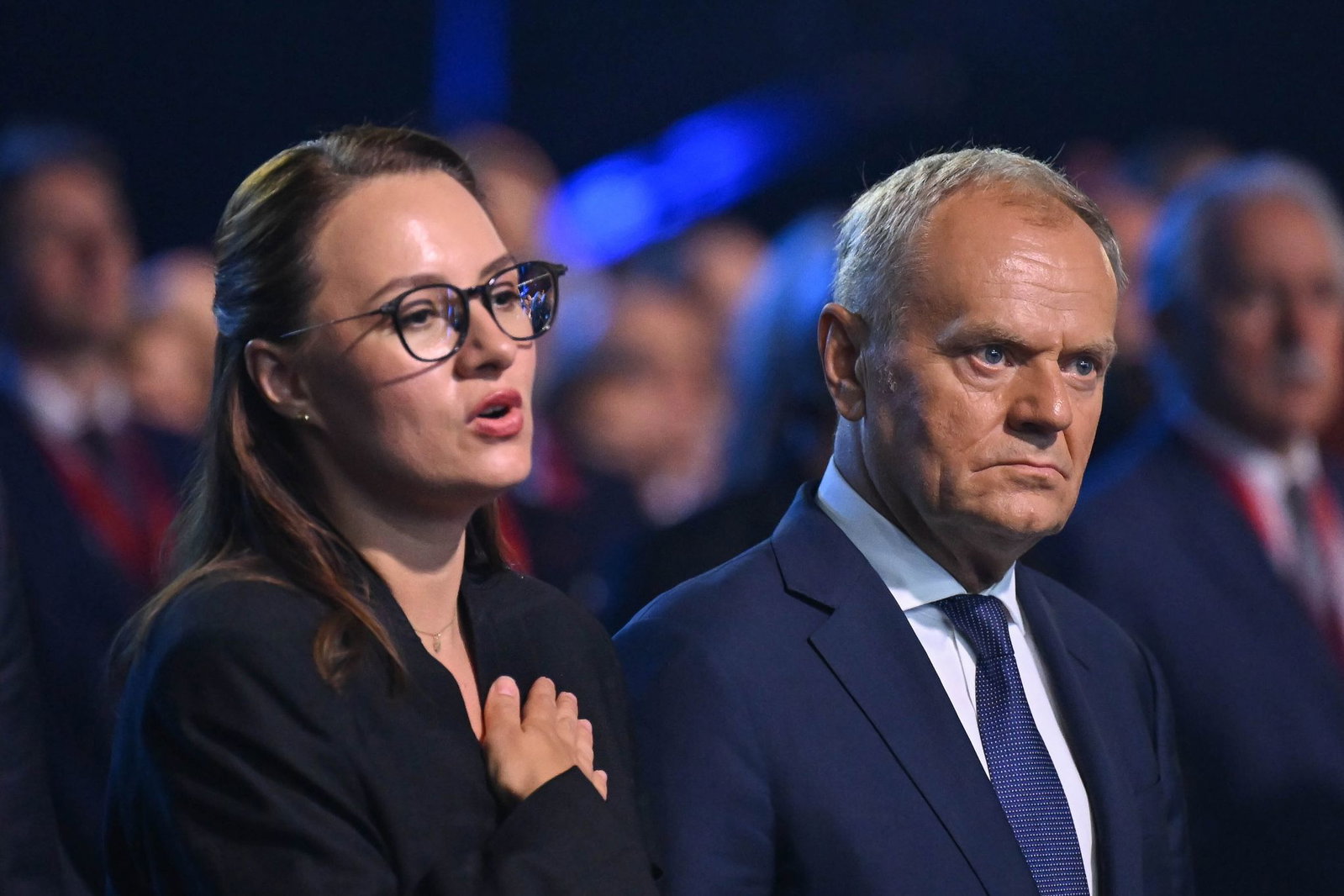 Ministerpräsidentin Swyrydenko (l.) aus Kiew vertritt Präsident Selenskyj.
