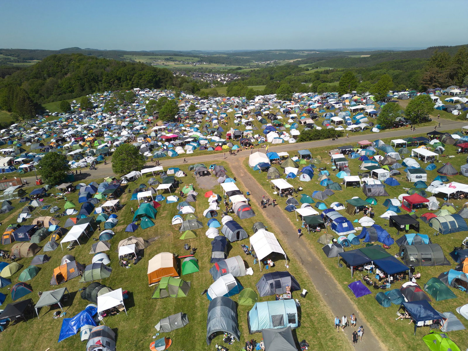 Die Campingplätze bei Rock am Ring sind geöffnet. (Archivbild)