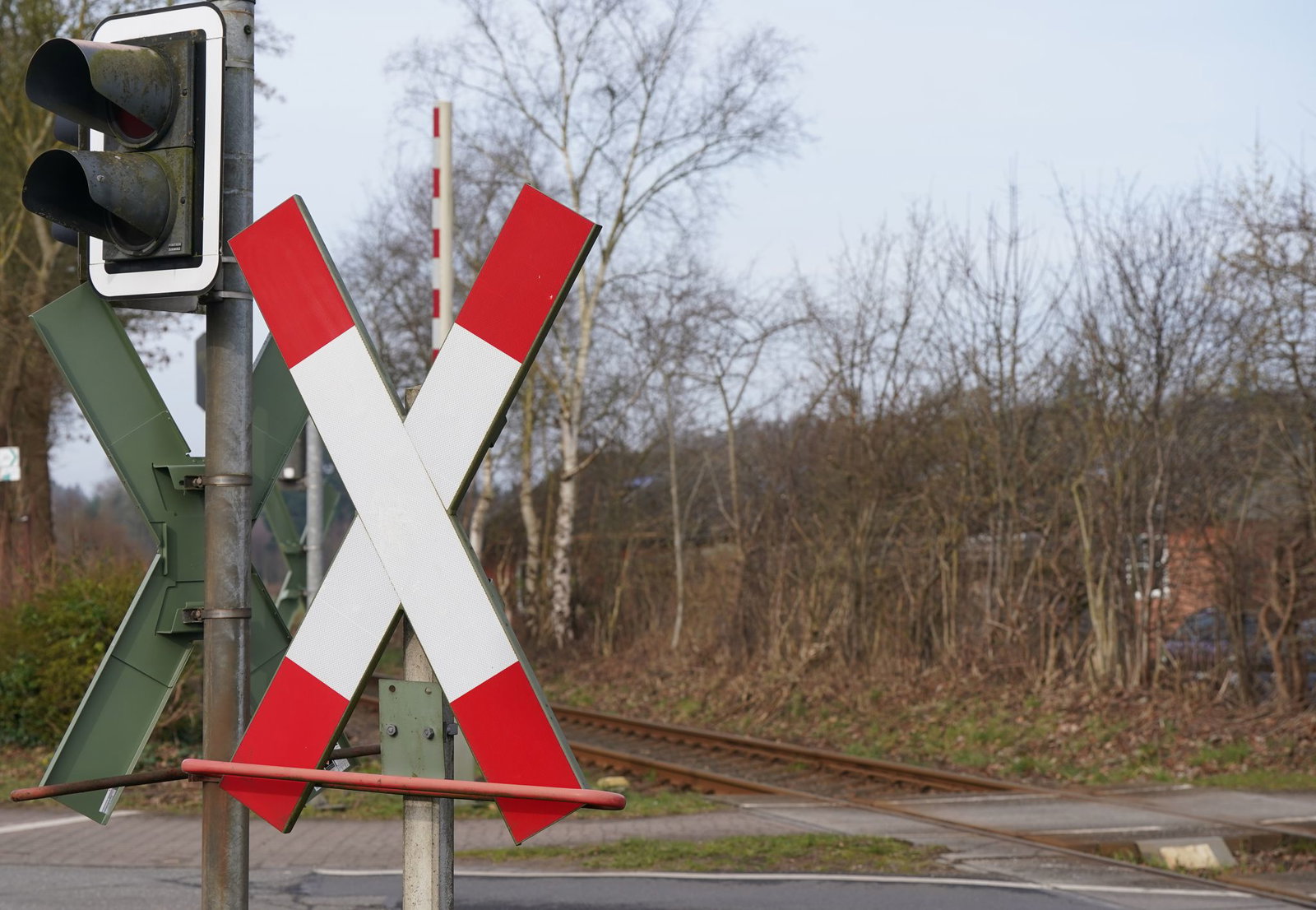 Der Fahrer bremste den Zug bis zum Stillstand. (Symbolbild)