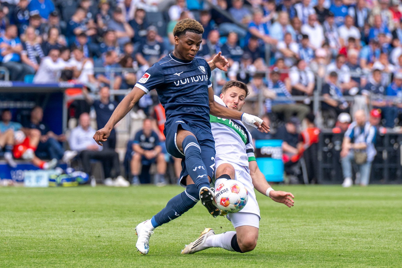 Nächste Leihe für Bayer-Eigengewächs Francis Onyeka. (Archivbild)