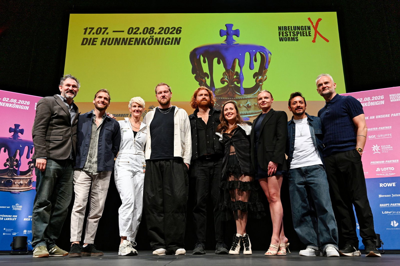 Die Premiere unter Intendant Nico Hofmann findet am 17. Juli auf der Freilichtbühne vor dem Kaiserdom statt. (Archivbild)
