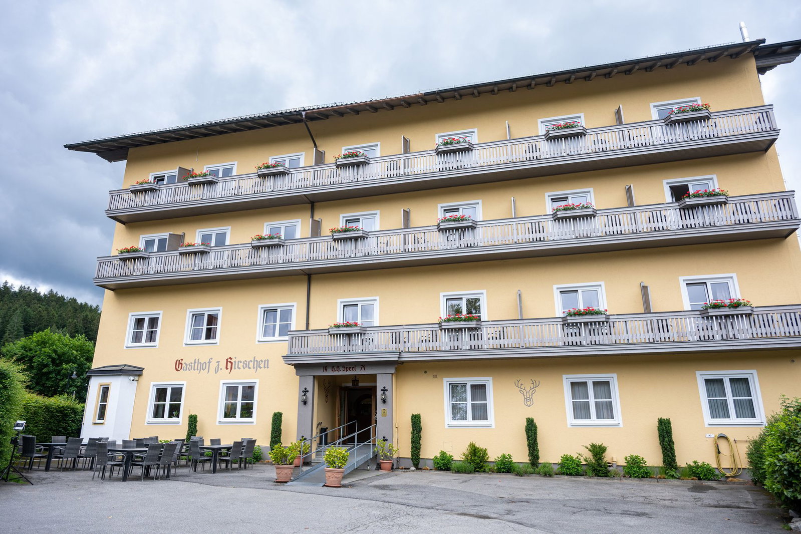 Das «Hotel zum Hirschen» in der Oberpfalz hat mit einer Äußerung zu Juden für Fassungslosigkeit gesorgt.  