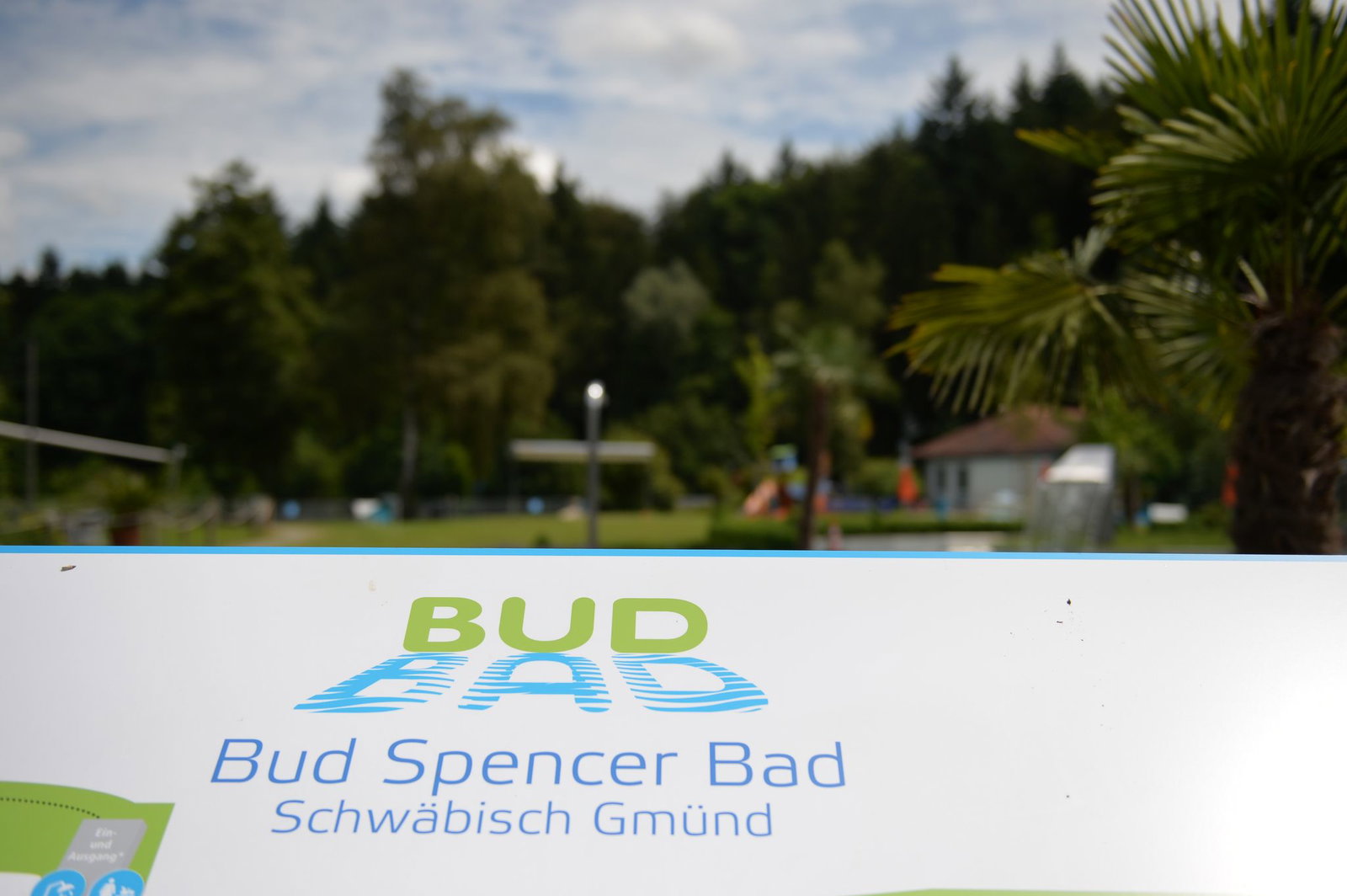 Im Freibad in Schwäbisch Gmünd soll es zu sexuellen Übergriffen auf Mädchen gekommen sein. (Archivfoto)