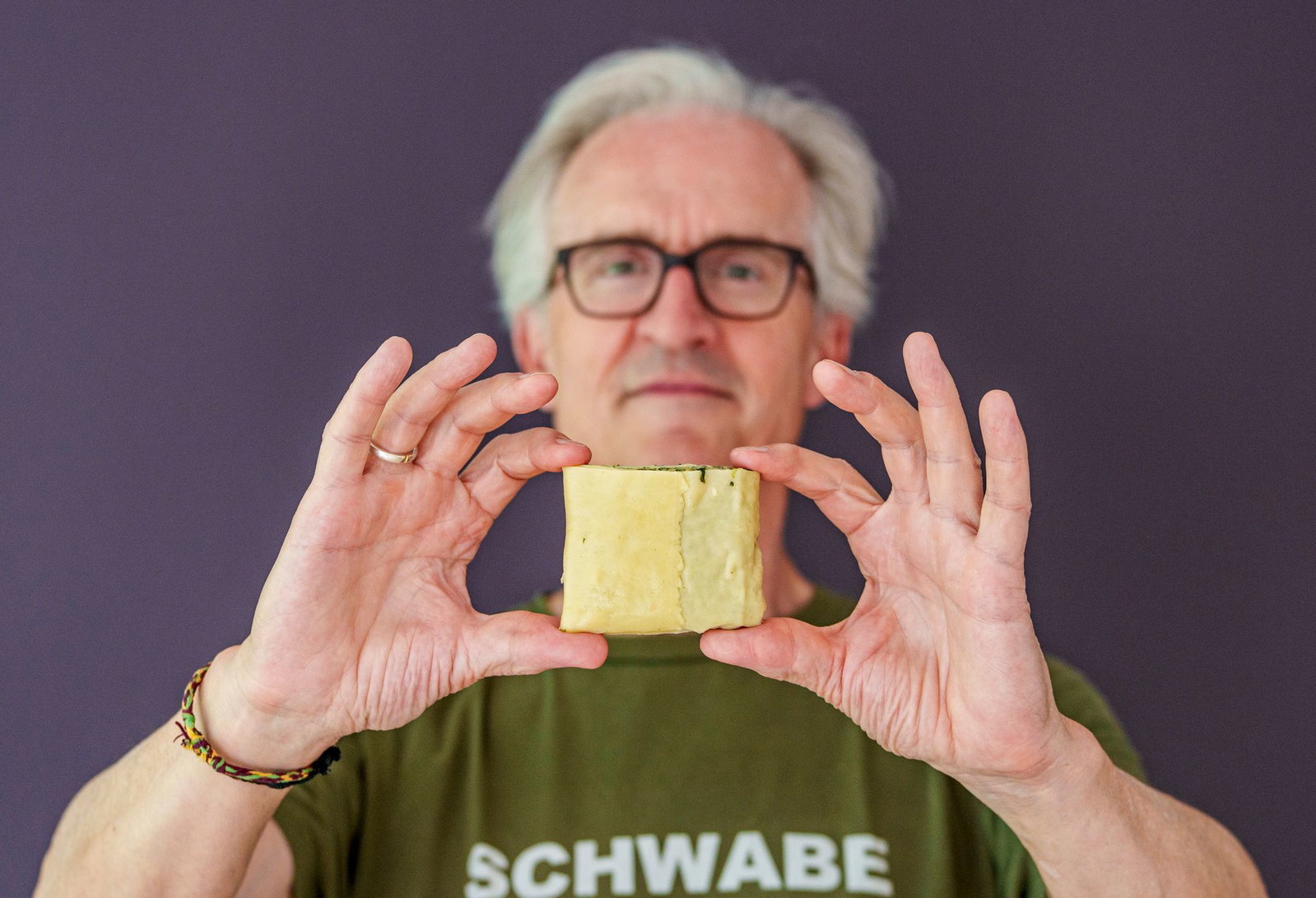 Maultaschen gibt es heutzutage auch als vegetarische Variante oder sogar mit Eisfüllung – Volker Klenk setzt trotzdem lieber für die klassische Fleischfüllung.