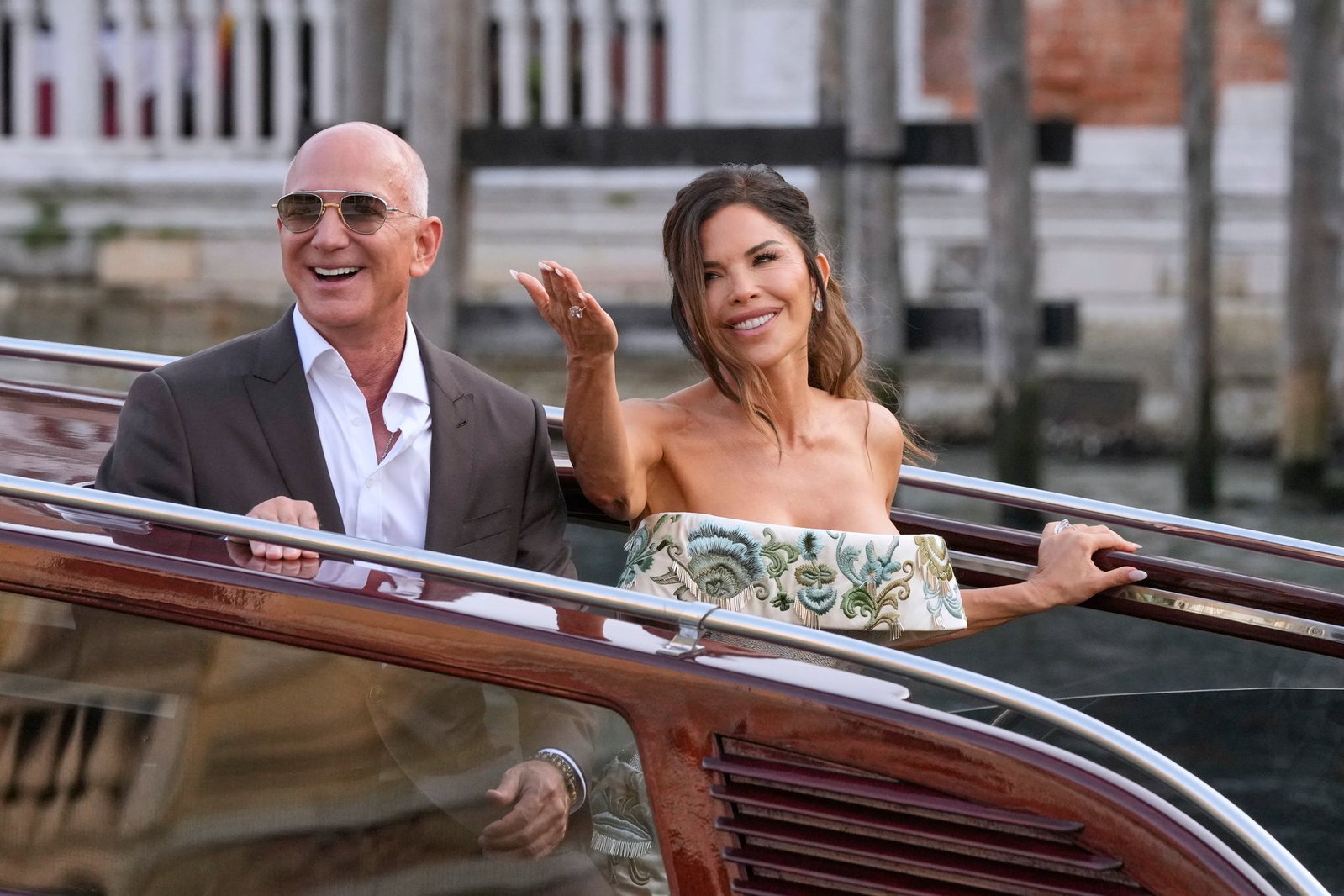 Vor einem Jahr heirateten Amazon-Milliardär Jeff Bezos und Laura Sánchez in Venedig. (Archivbild)