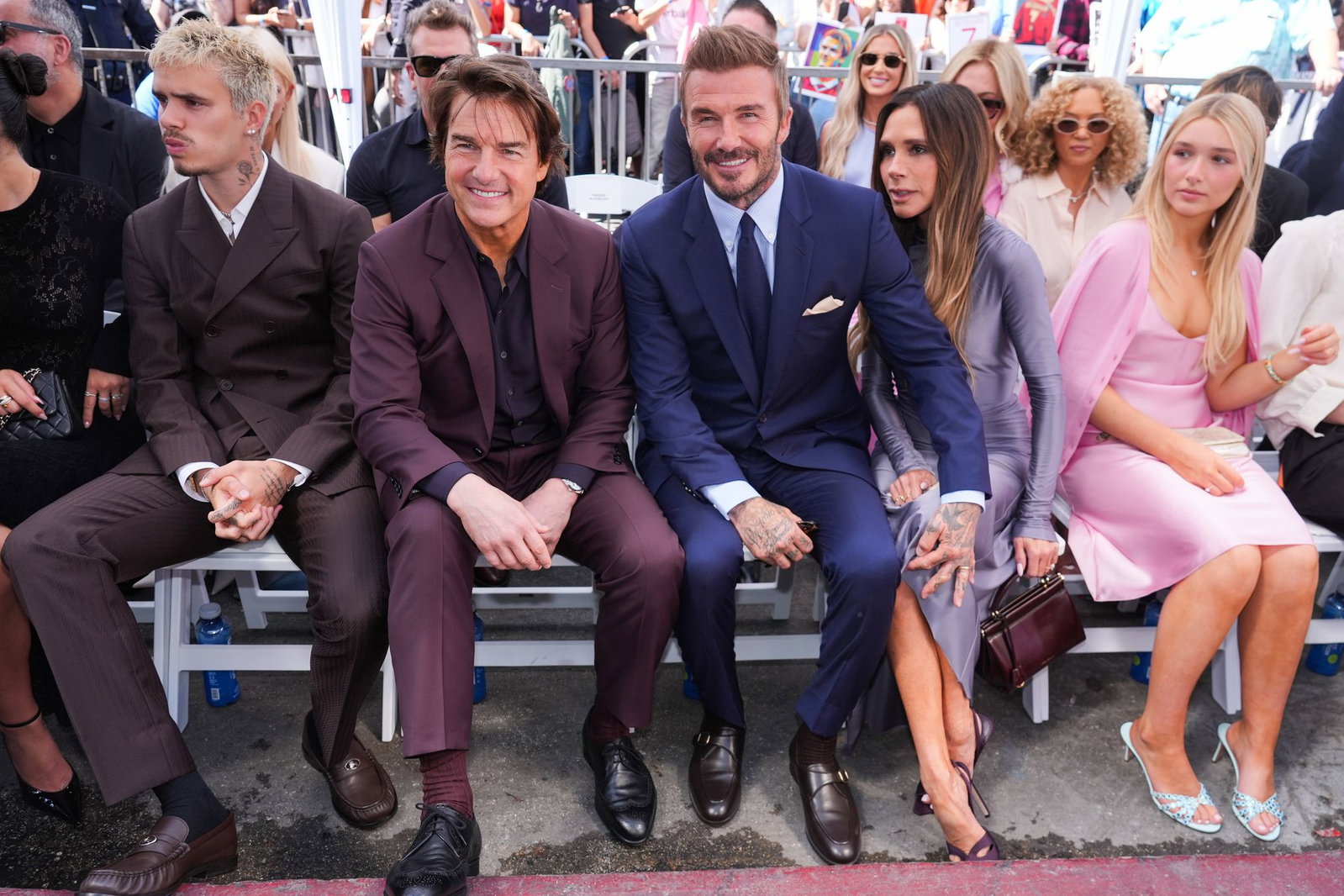David Beckham erhielt einen Stern auf dem berühmten «Walk Of Fame» in Hollywood. Mit dabei: Sohn Romeo, Filmstar Tom Cruise, Ehefrau Victoria und Tochter Harper Seven.
