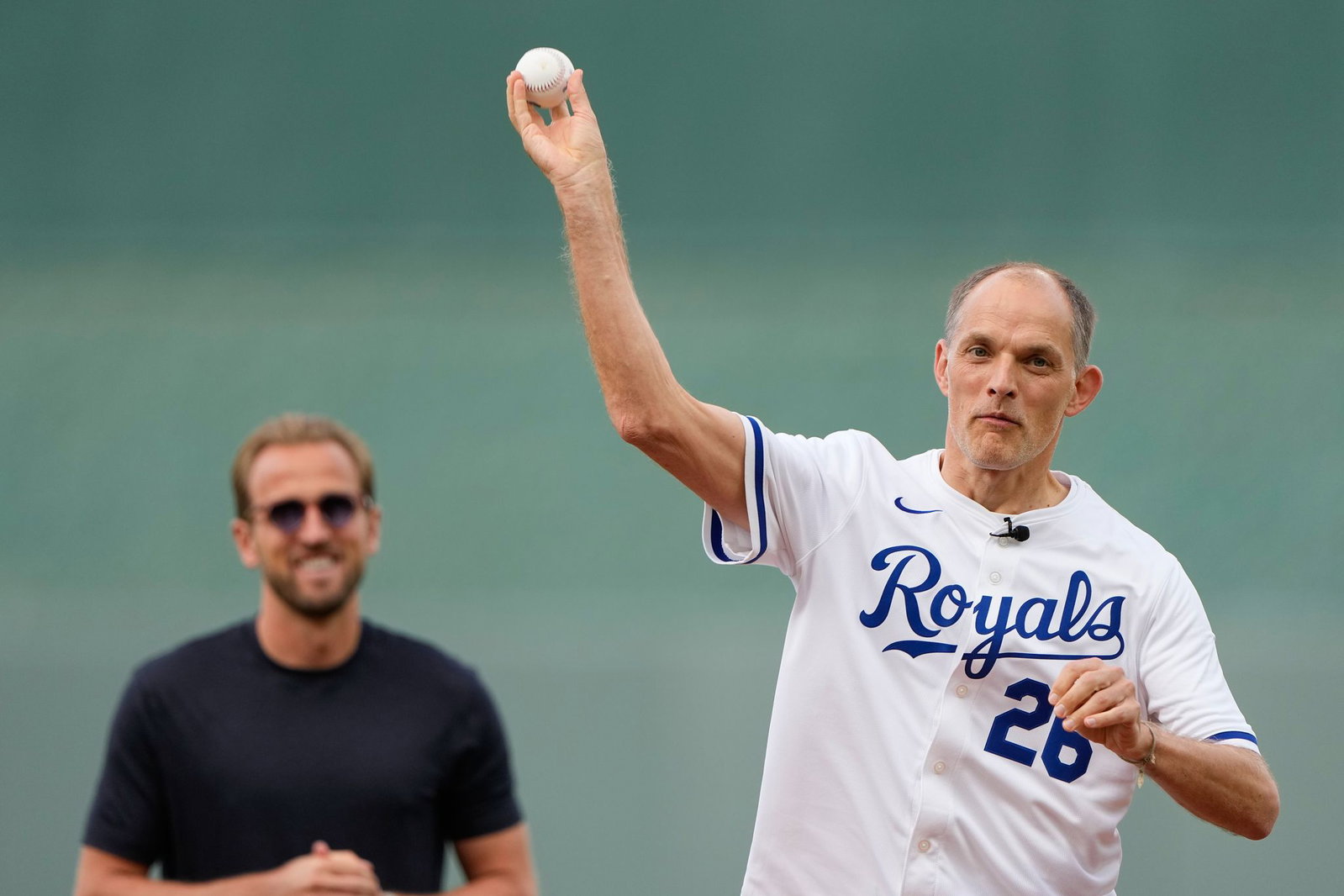 Englands Nationaltrainer Thomas Tuchel versuchte sich beim Baseball.