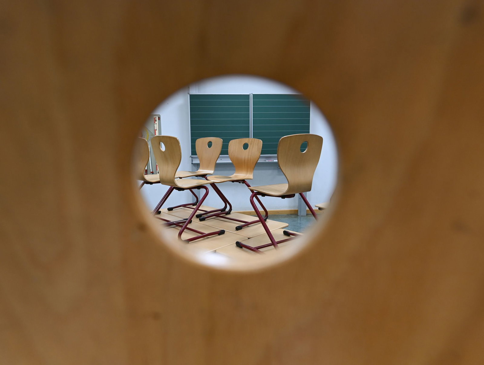 Die Schule soll zum Schuljahresende geschlossen werden. (Symbolbild)