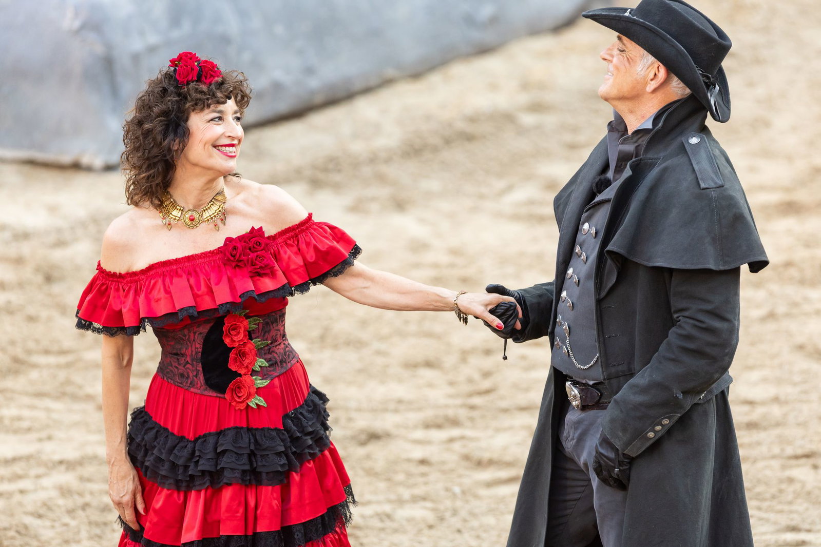 Isabel Varell spielt Señorita Miranda, Florian Fitz ist als Schurke Roulin bei den Karl-May-Spielen zu sehen.