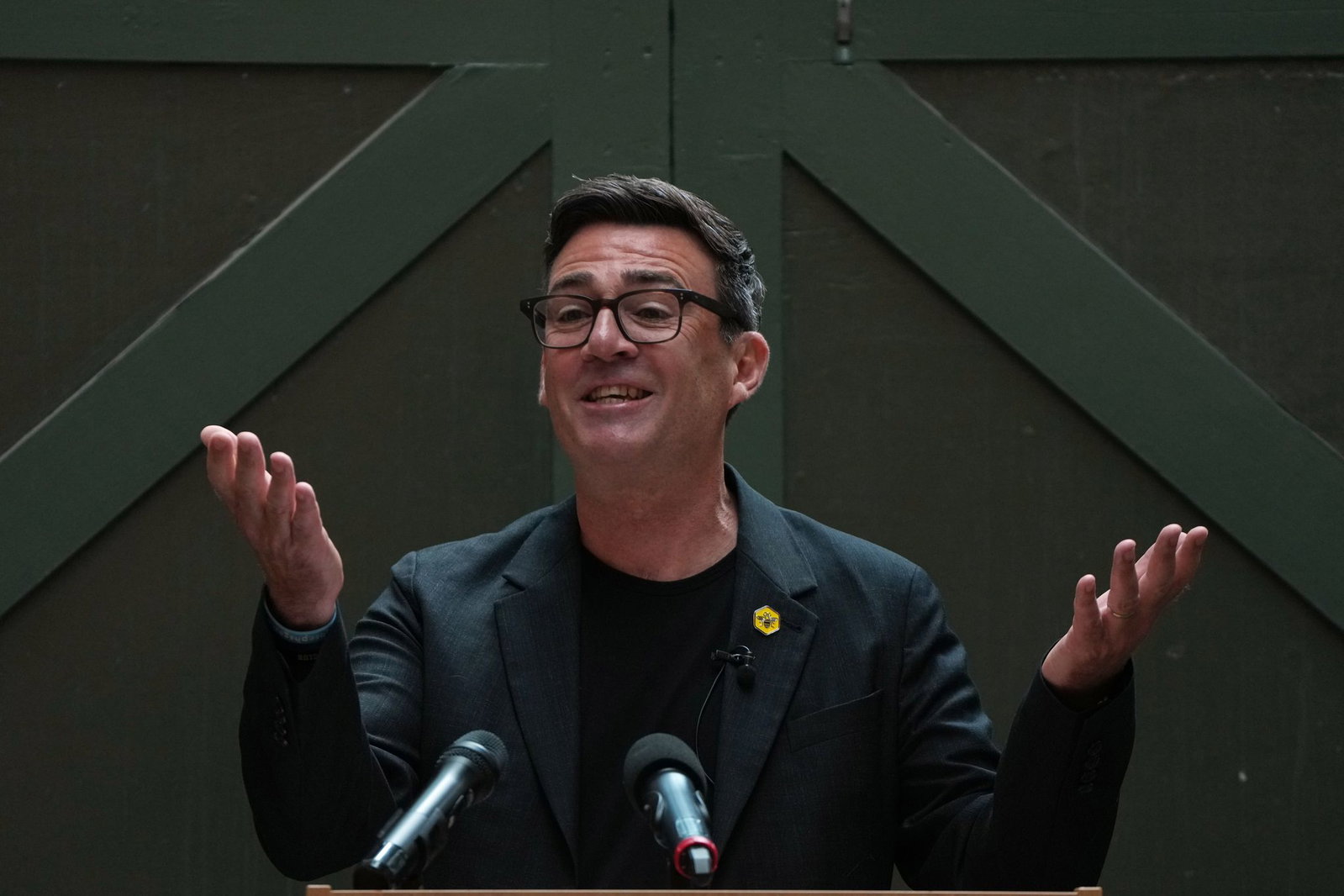 Es gilt als so gut wie sicher, dass Burnham Starmer beerben wird. 