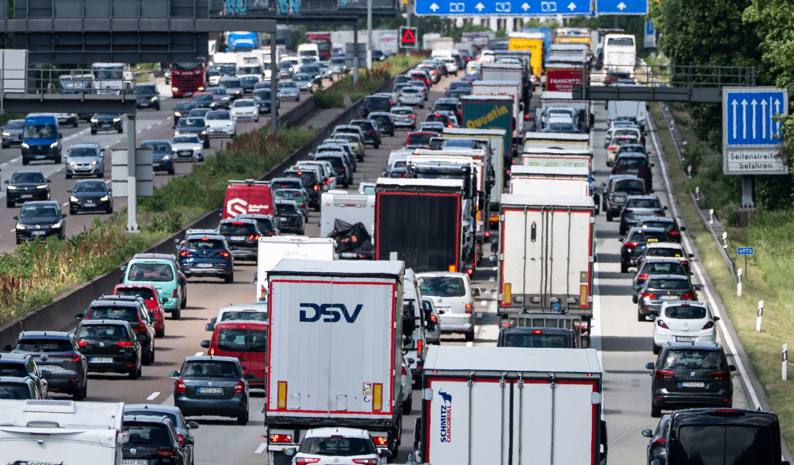 Staus sind ein nahezu alltägliches Bild auf den Autobahnen im Rhein-Main-Gebiet. 