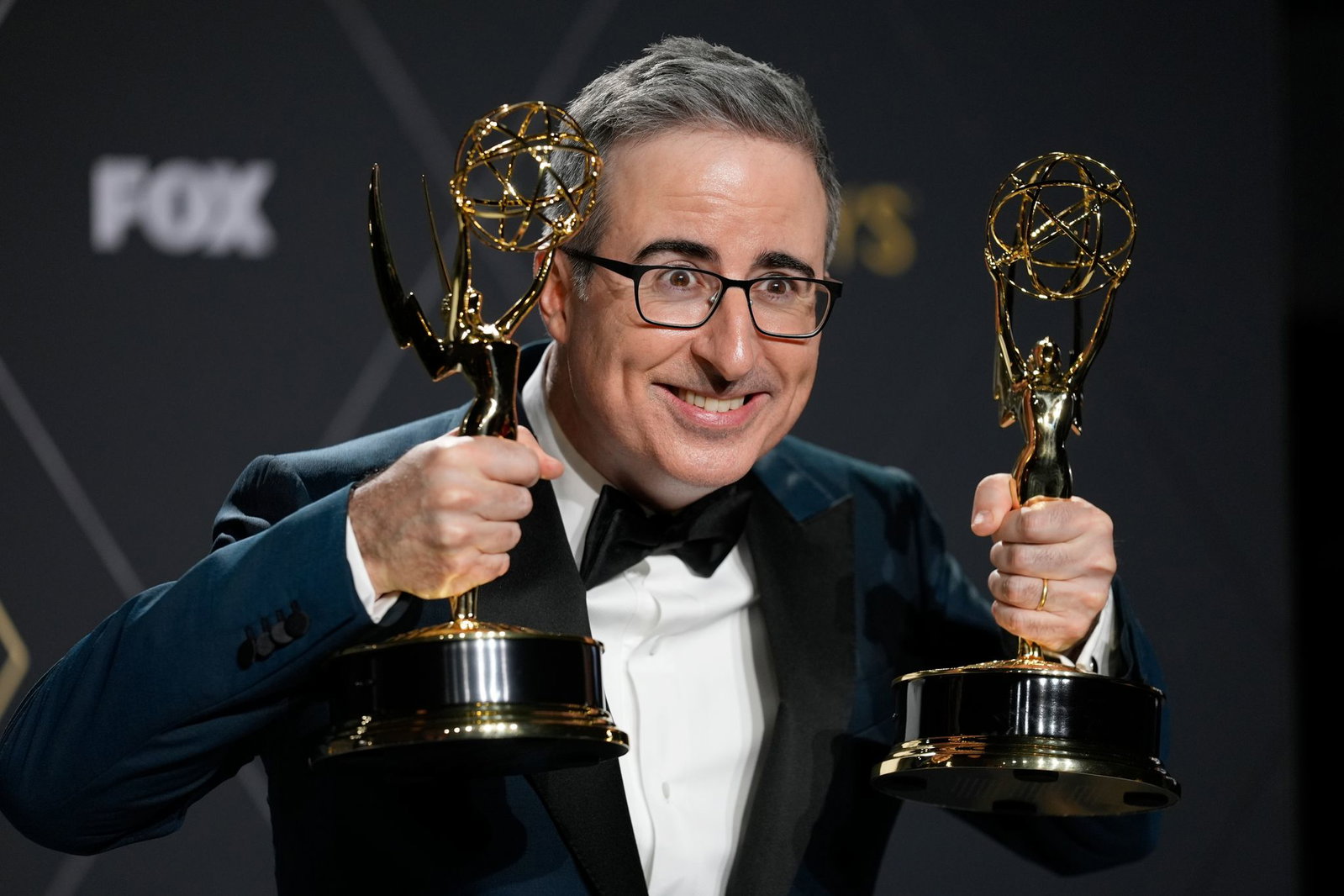 Der Comedian John Oliver spielt jetzt auch in zwei Daily Soaps mit. (Archivbild)