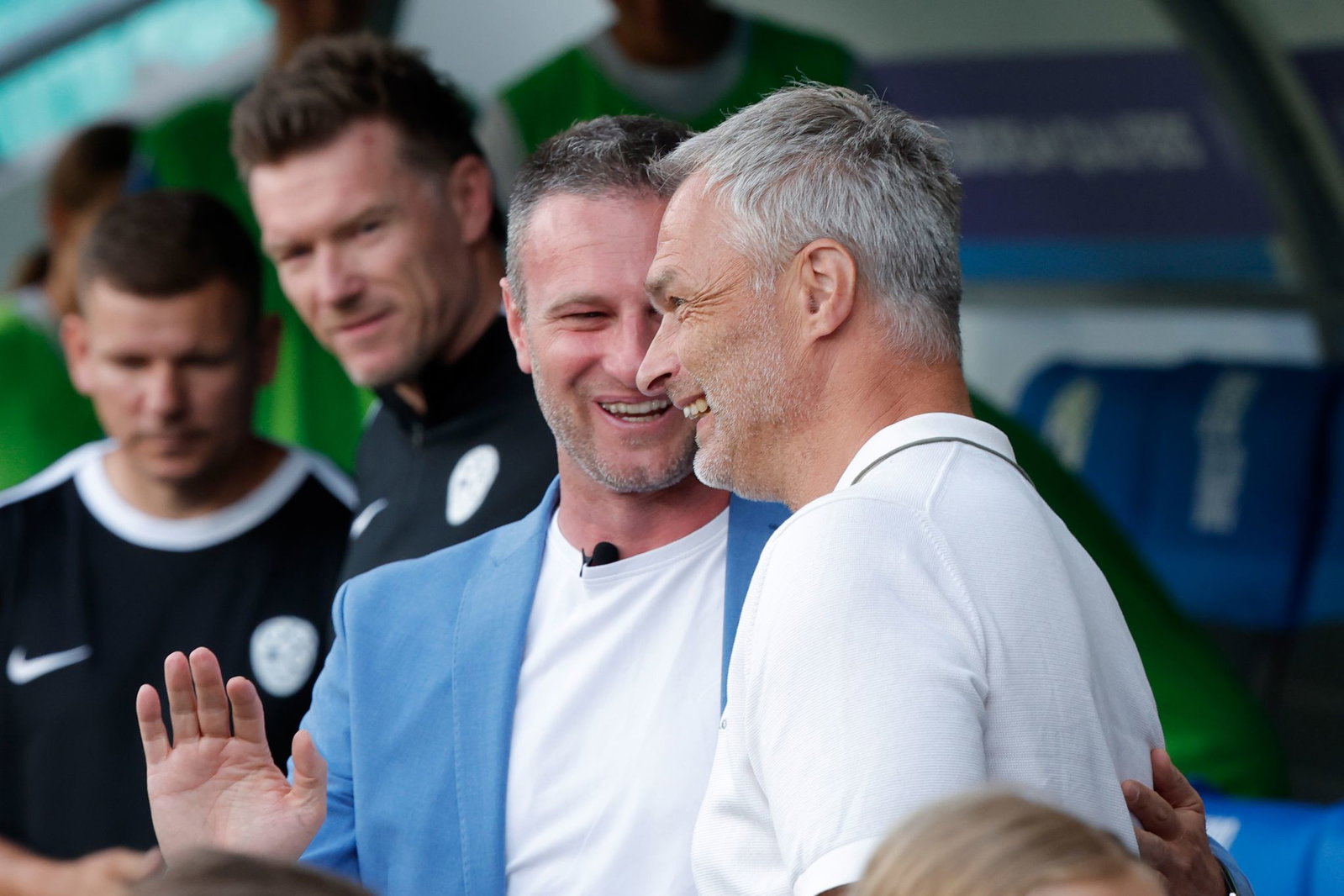 Schöne Bescherung: Bundestrainer Christian Wück (r) erhält zum 53. Geburtstag einen Auswärtssieg.