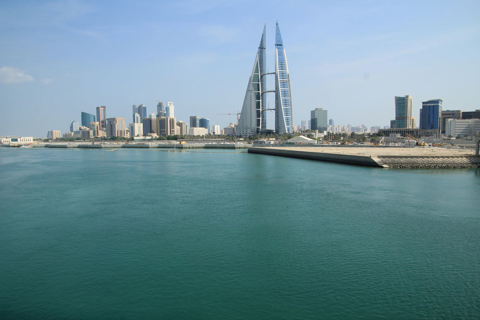 In Bahrain heulen nach iranischen Angriffen wieder die Sirenen. (Archivbild)