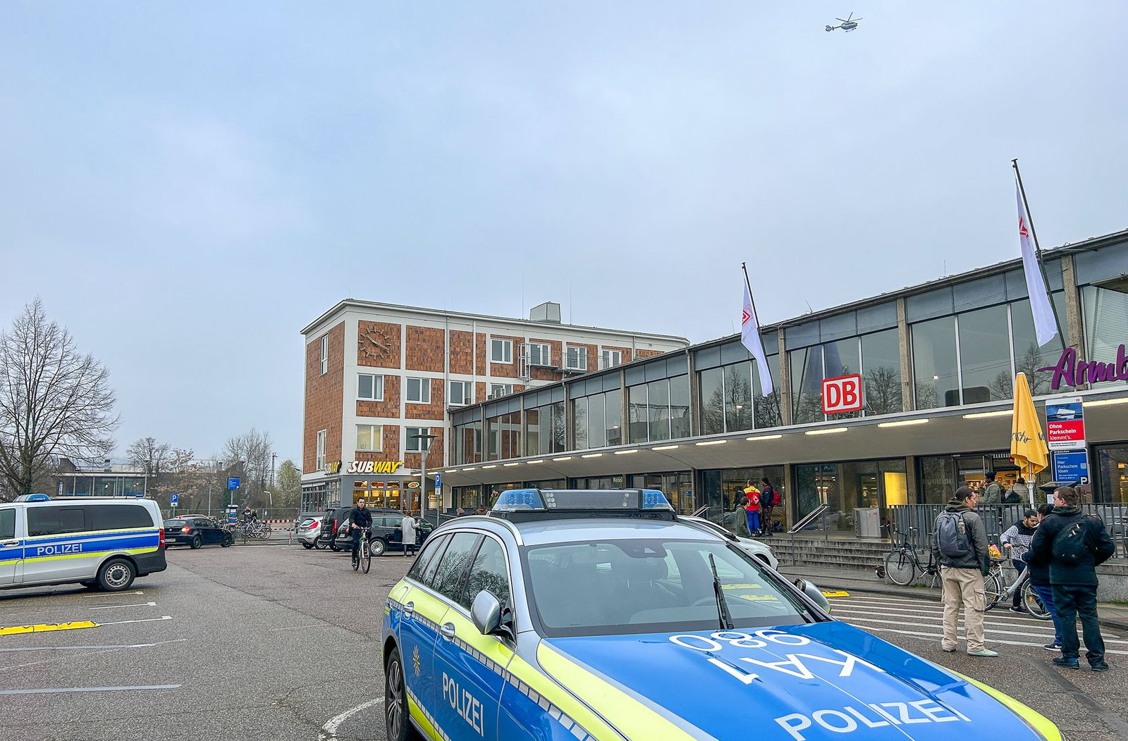 Die Gleise am Bruchsaler Bahnhof waren rund eine Stunde gesperrt. (Archivbild)