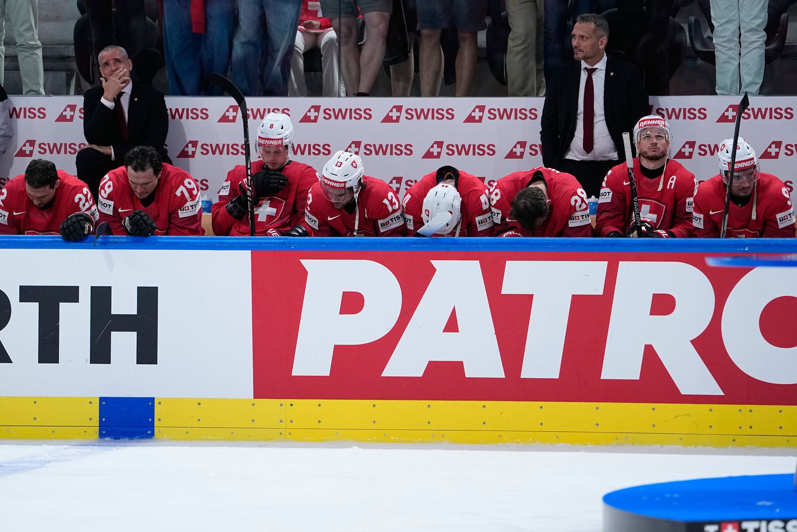Großer Frust bei den Schweizern nach der erneuten Final-Niederlage.