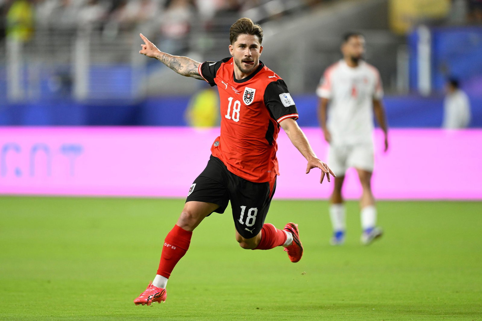 Romano Schmid hatte nach 20 Minuten Grund zur Freude.