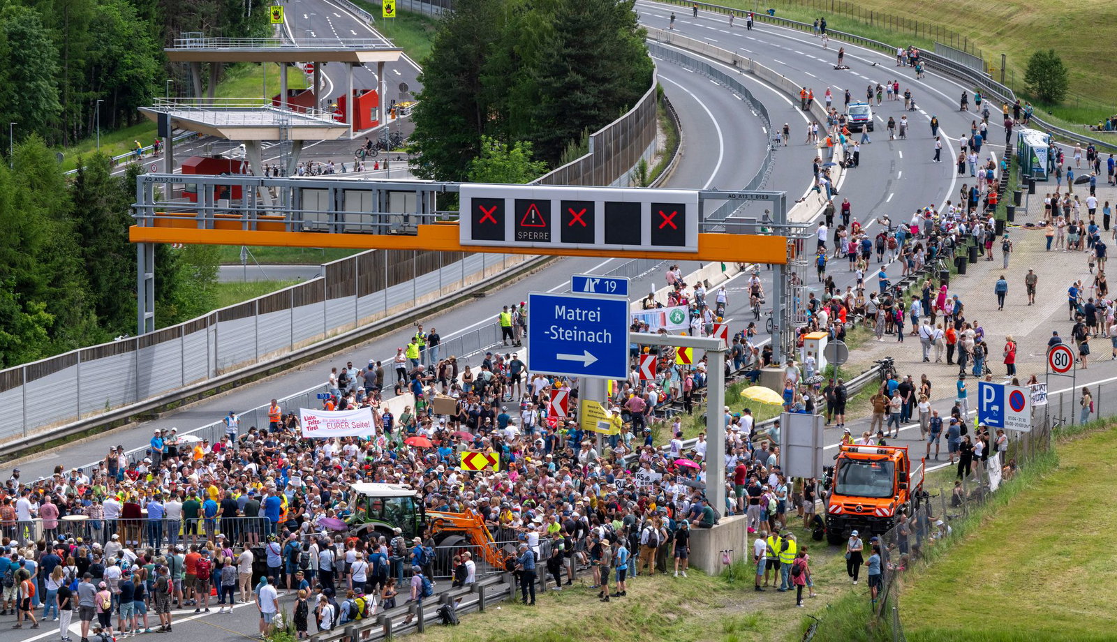 Ende Mai war mitten wegen einer Demo die Brenner-Autobahn von morgens bis abends gesperrt. (Archivfoto)  