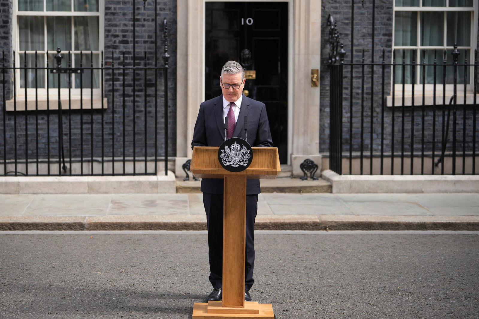 Großbritanniens Premierminister Keir Starmer kündigt seinen Rücktritt an.