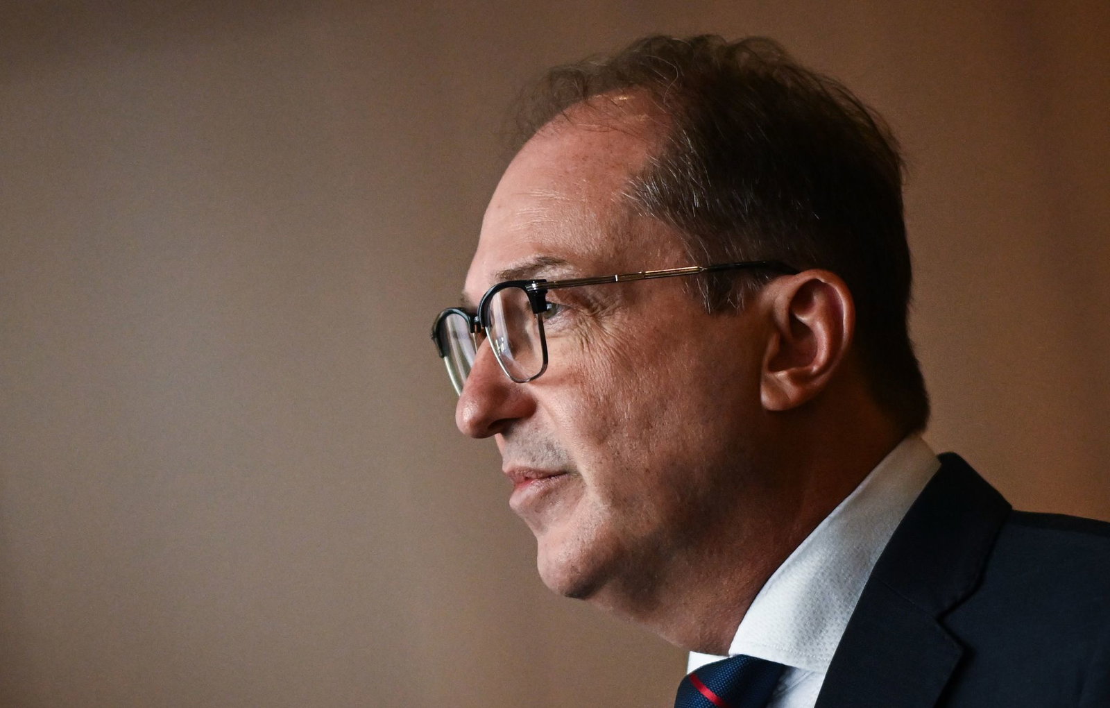 Dobrindt geht von einem Brandanschlag in Reutlingen aus. (Archivbild)