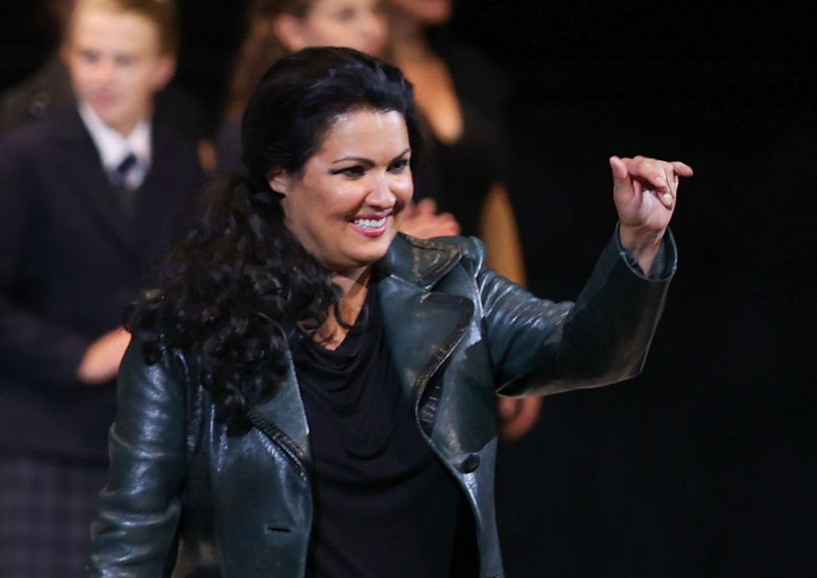 Die russische Starsopranistin Anna Netrebko hat wegen Erschöpfung mehrere Konzerte in der spanischen Hauptstadt Madrid abgesagt. (Archiv-Bild)