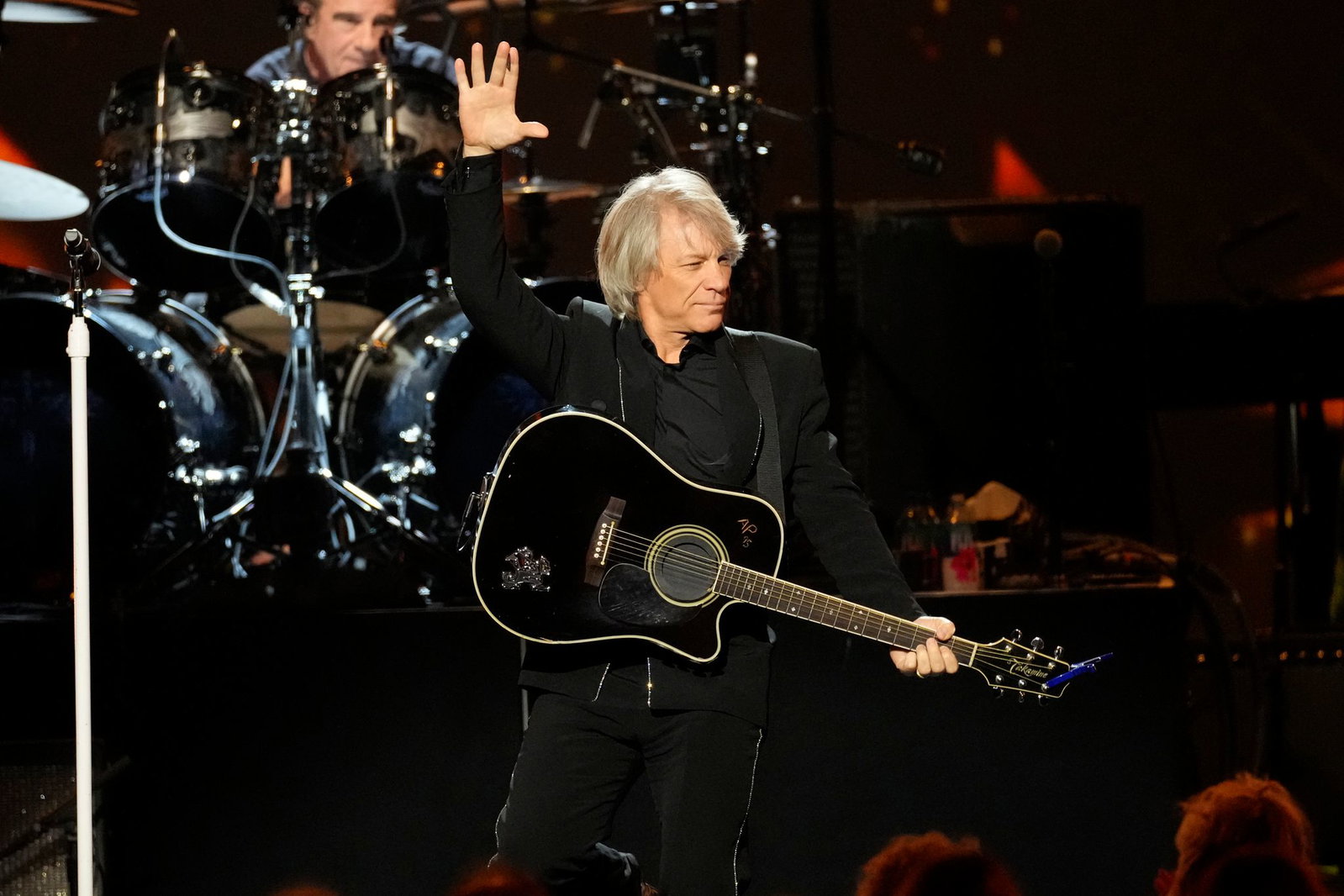 Früher Schluss als geplant: Jon Bon Jovi bricht ein Konzert wegen einer Nebenhöhlenentzündung vorzeitig ab. (Archivbild) 
