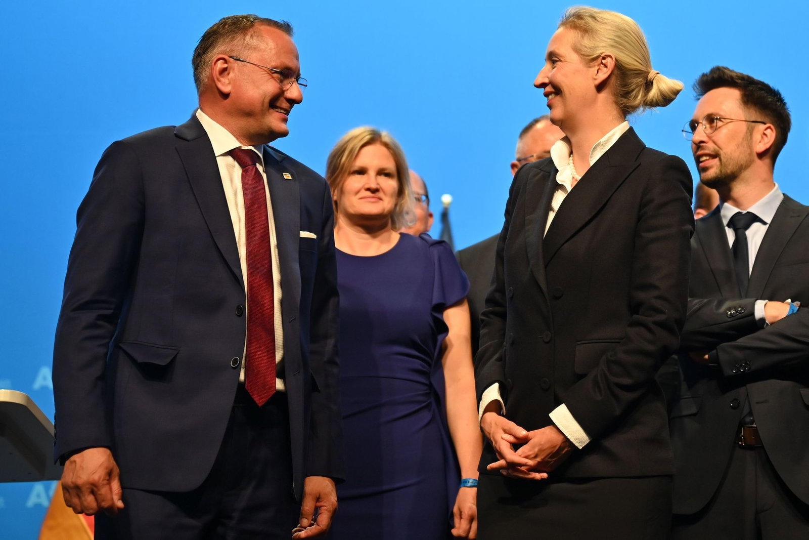 Das Spitzen-Duo Tino Chrupalla und Alice Weidel wird erneut bestätigt.