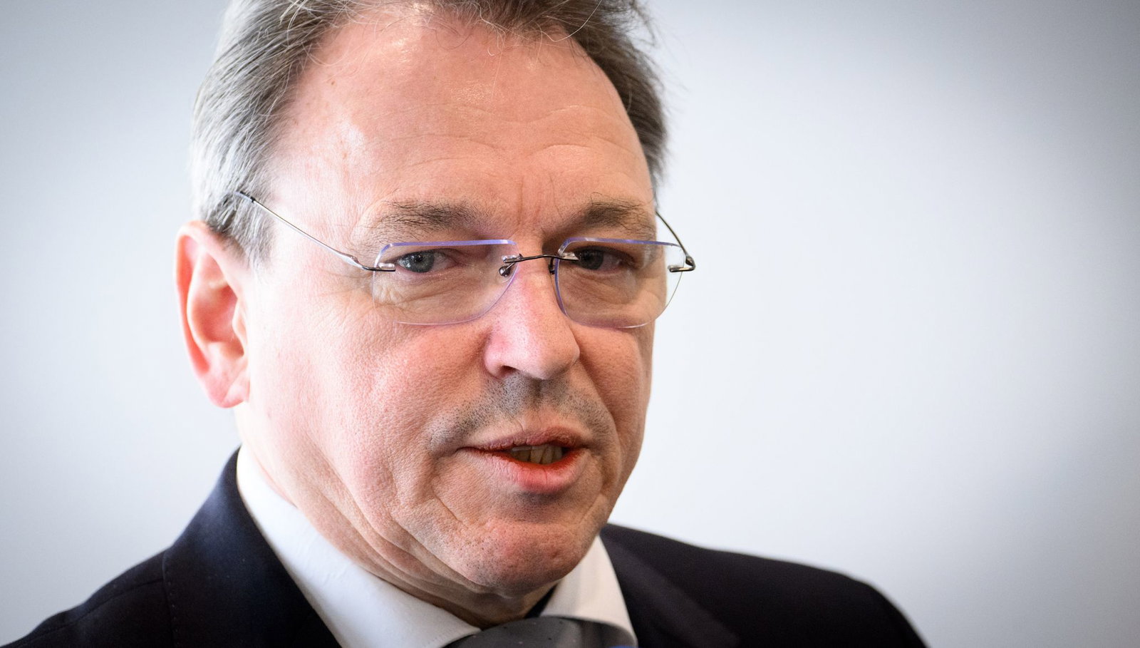 «Wir brauchen Entscheidungen der Justiz, wir brauchen Gesetzesänderungen und wir brauchen das Durchgriffsrecht», sagte der GDL-Bundesvorsitzende Mario Reiß im WDR. (Archivbild)