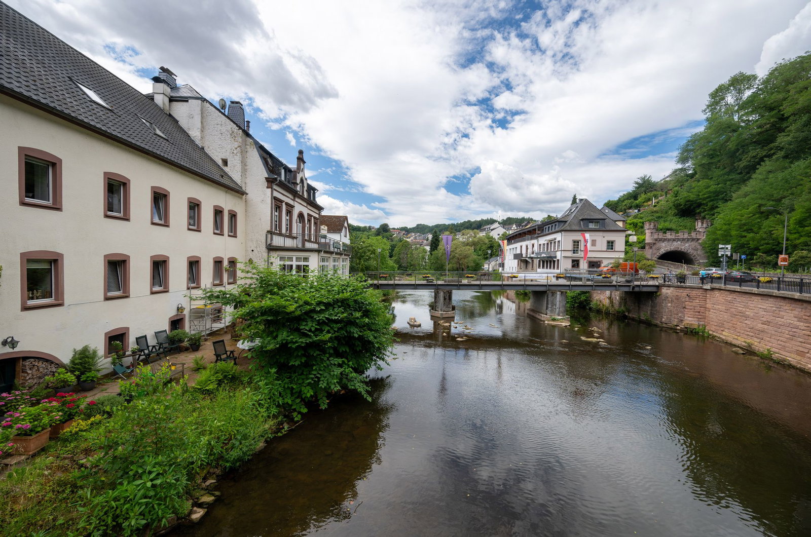Rund 90 Prozent der kommunalen Schäden im Eifelkreis Bitburg-Prüm sind heute behoben (Archivbild)