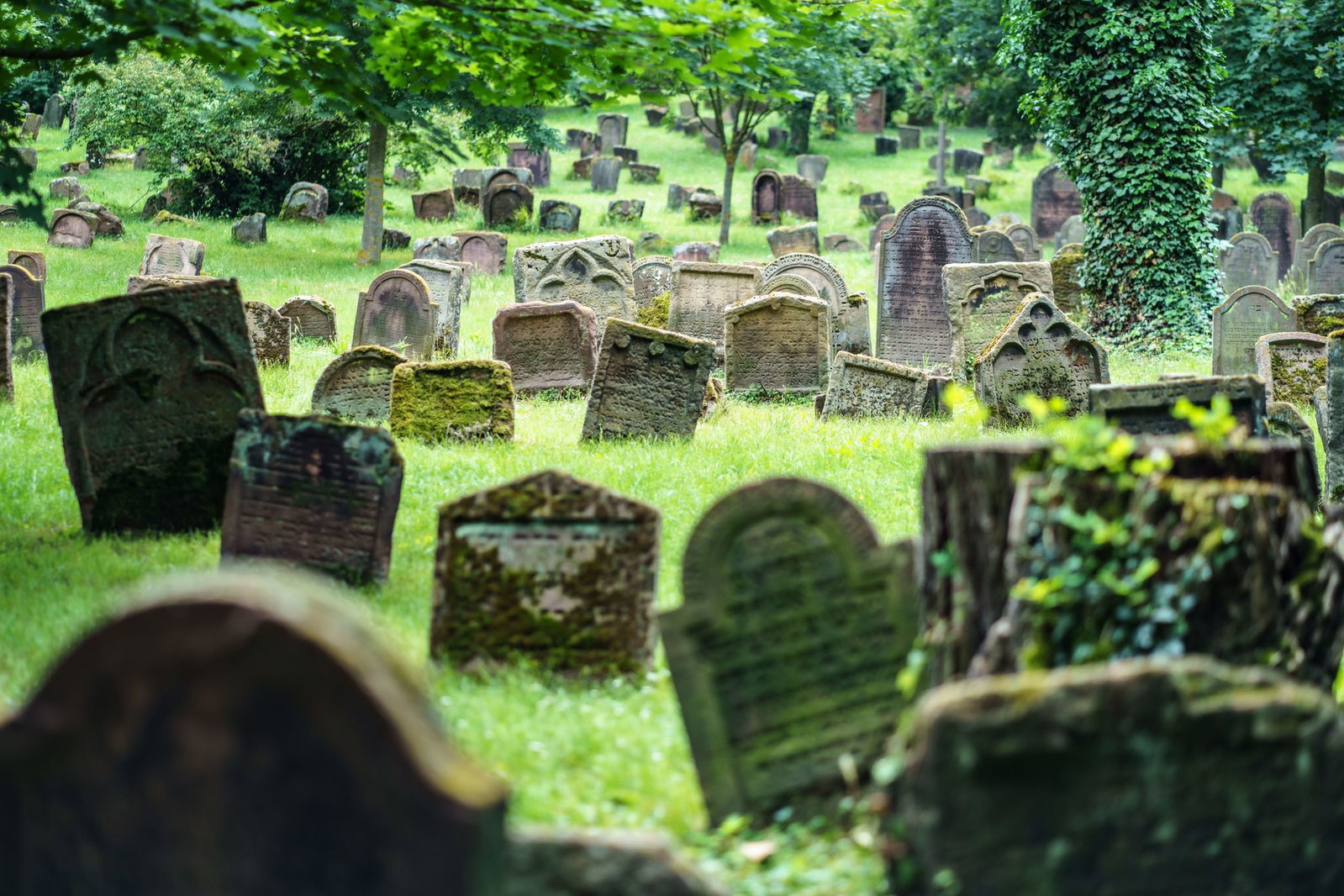 Der Friedhof «Heiliger Sand« in Worms ist einer der ältesten jüdischen Friedhöfe in Europa. (Archivfoto)