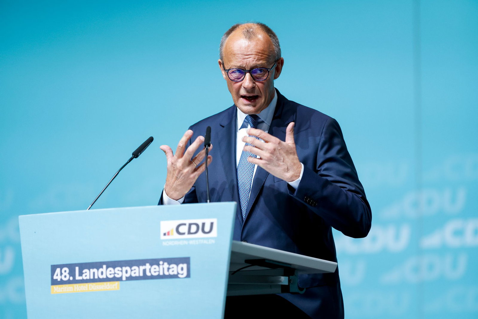 Bundeskanzler Merz fordert: «Nöler, Nörgler, empörte Berufskritiker: Wegtreten!»