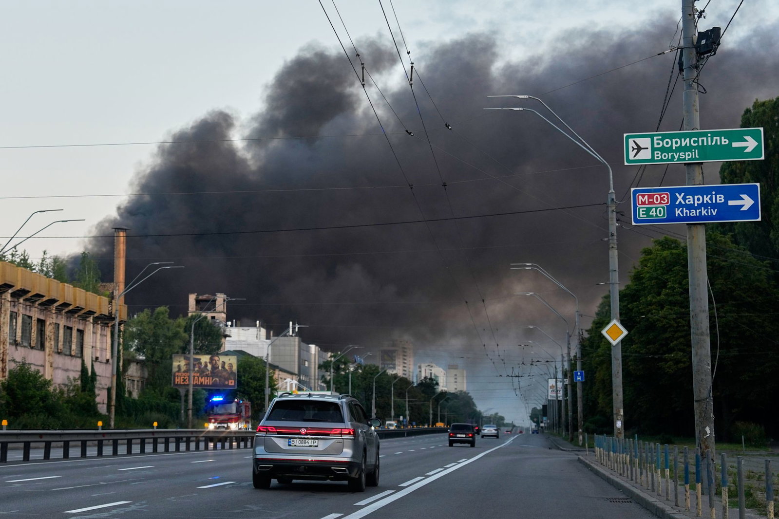 Russland hat nach eigenen Angaben auch ein Logistikzentrum für die Lagerung von Bauteilen für Waffen in Kiew getroffen.