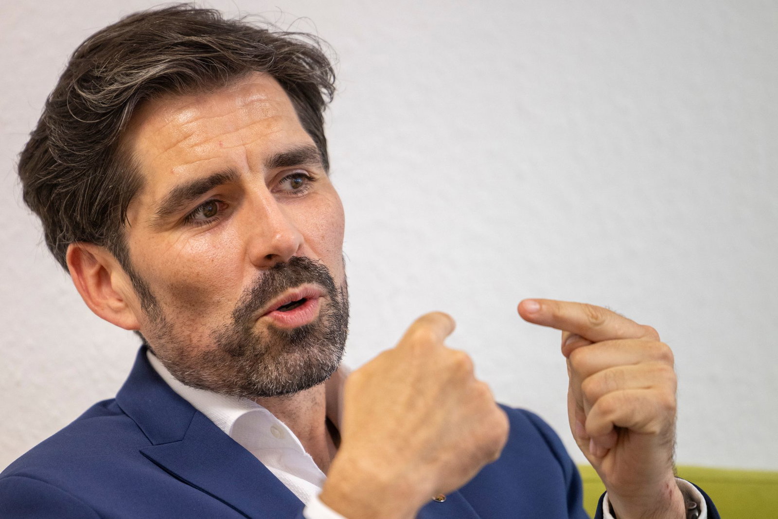 Sven Teuber (SPD) ist Kommunalminister. Viele Kommunen haben Probleme beim Aufstellen ihrer Haushalte. 