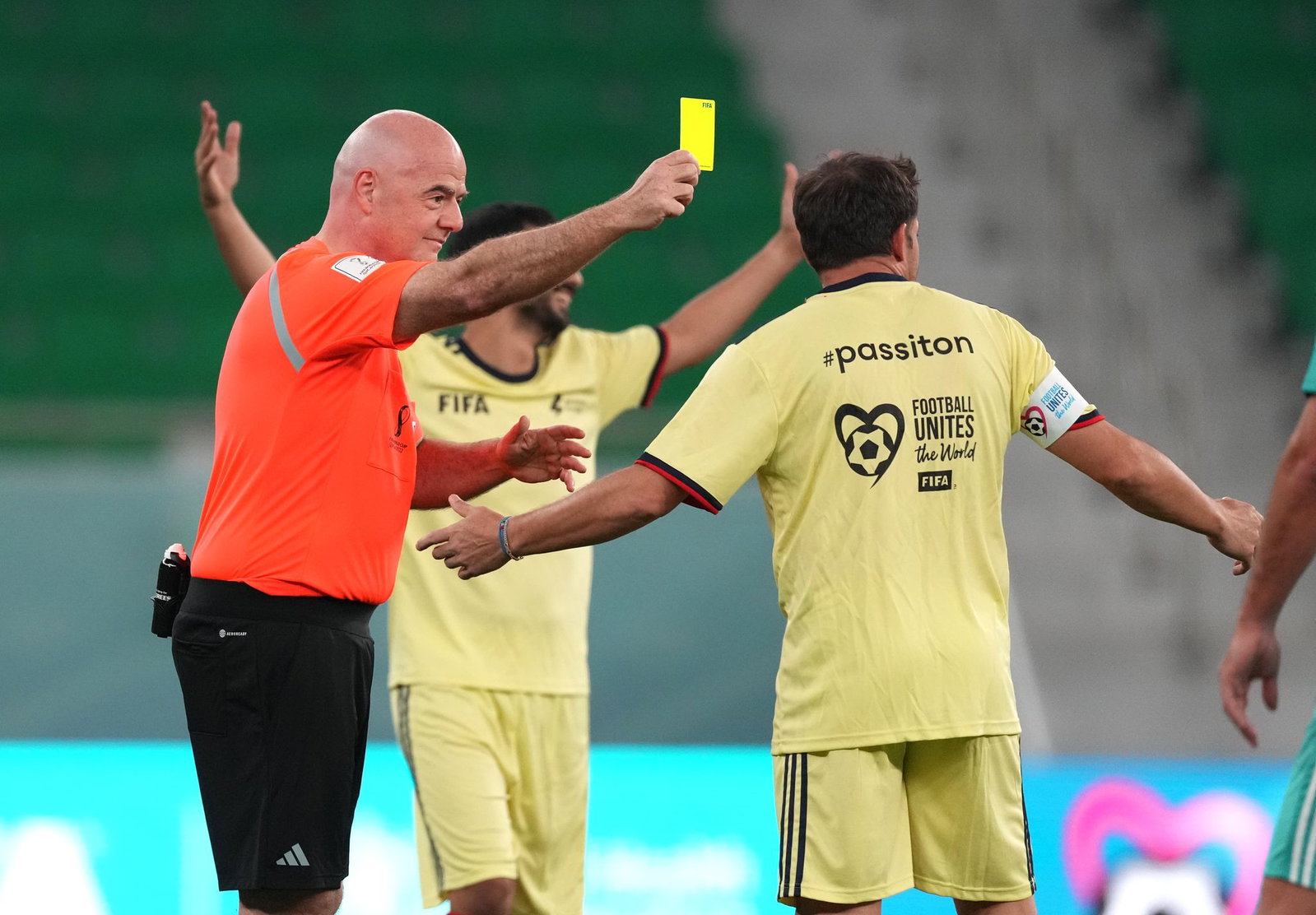 Die FIFA um Präsident Infantino erlässt Balogun eine Sperre. (Archivbild)