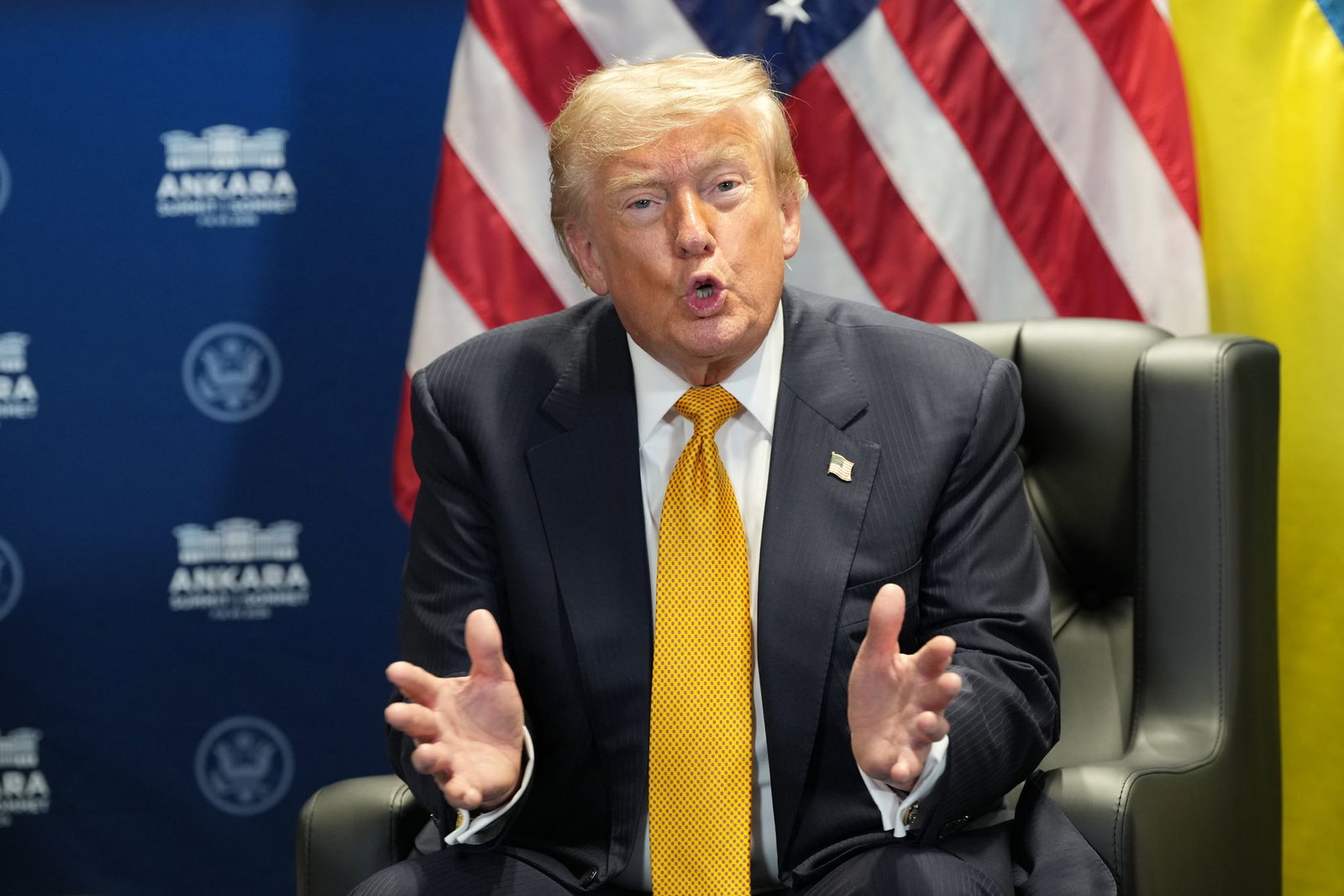 US-Präsident Donald Trump stellt weitere Verhandlungen mit dem Iran offen infrage. 