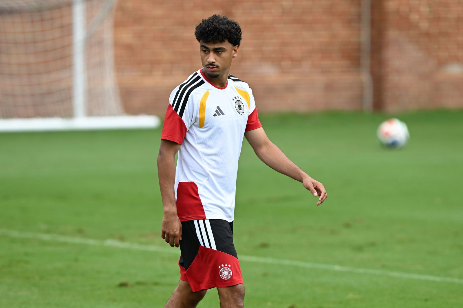 Nationalspieler Brown spielt künftig für den FC Bayern. (Archivbild)