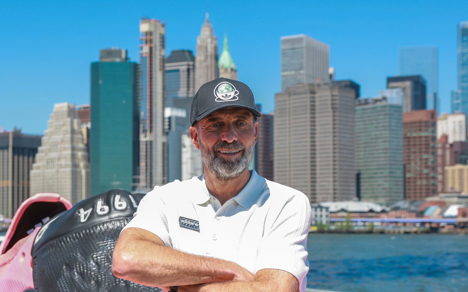 Die große Lösung: Jürgen Klopp vor der Skyline von New York. (Archivbild)