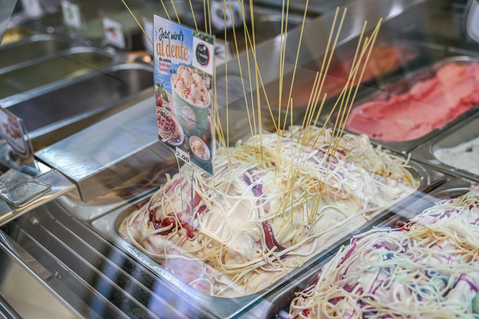 Alle Zutaten der neuen Sorte «Al dente» verrät der Eismacher nicht.