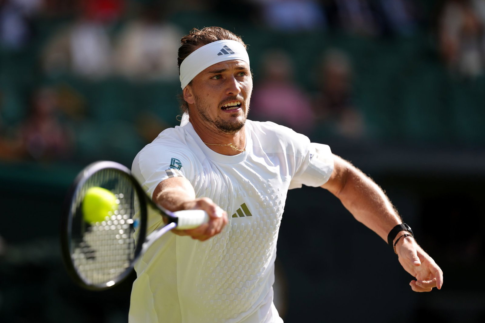 Alexander Zverev steht erstmals im Viertelfinale von Wimbledon.