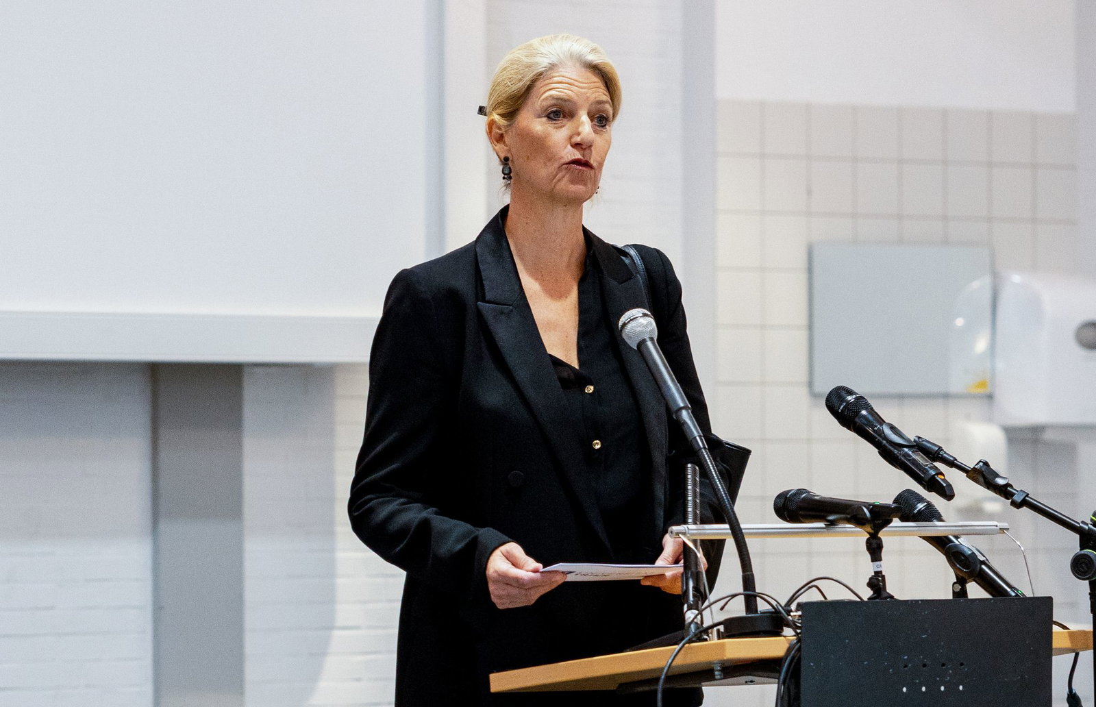 Die Uni-Präsidentin spricht von «tiefer Trauer und großer Fassungslosigkeit»