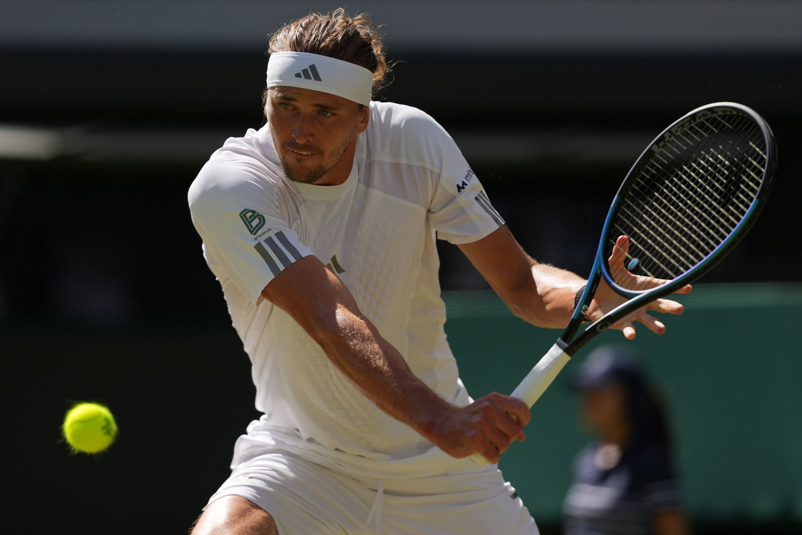 Alexander Zverev stellt mit dem Erreichen des Achtelfinals sein bestes Wimbledon-Resultat ein.