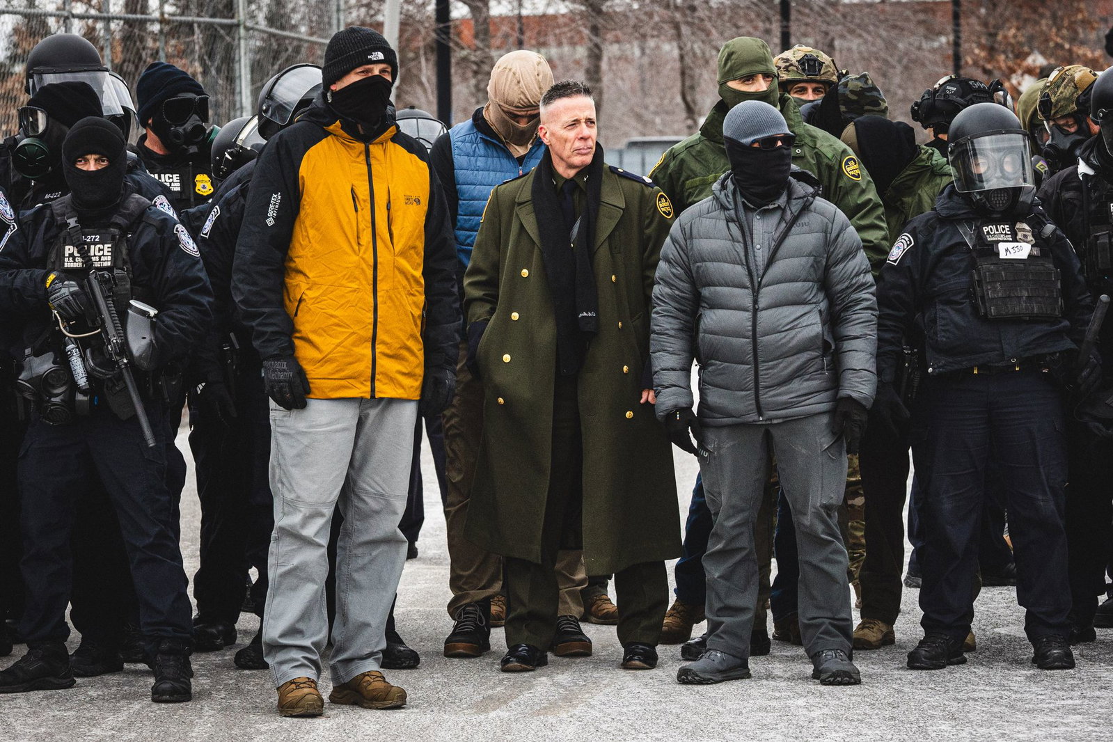 Das rücksichtslose Vorgehen der US-Einwanderungsbehörde ICE und das martialische Aussehen insbesondere des früheren Befehlshabers in Minneapolis, Gregory Bovino, provozierte in vielen Ländern Nazi-Vergleiche (Archivbild).