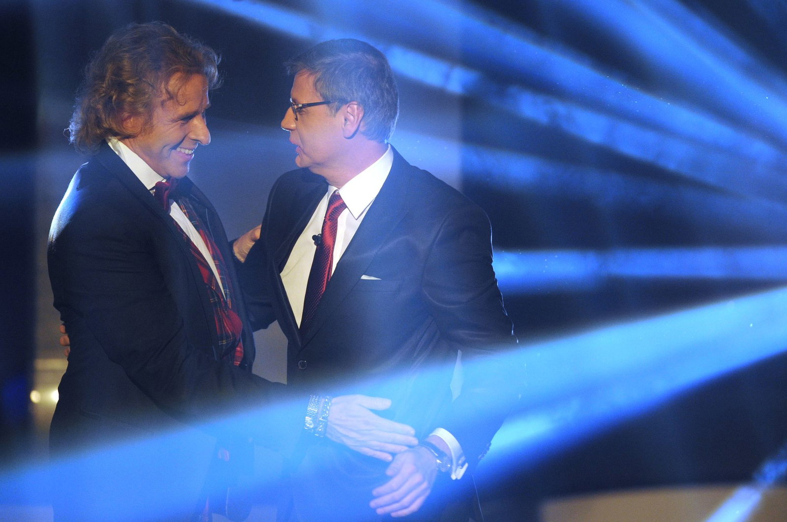 Die TV-Moderatoren Günther Jauch und Thomas Gottschalk kennen sich seit Jahrzehnten. (Archivbild)