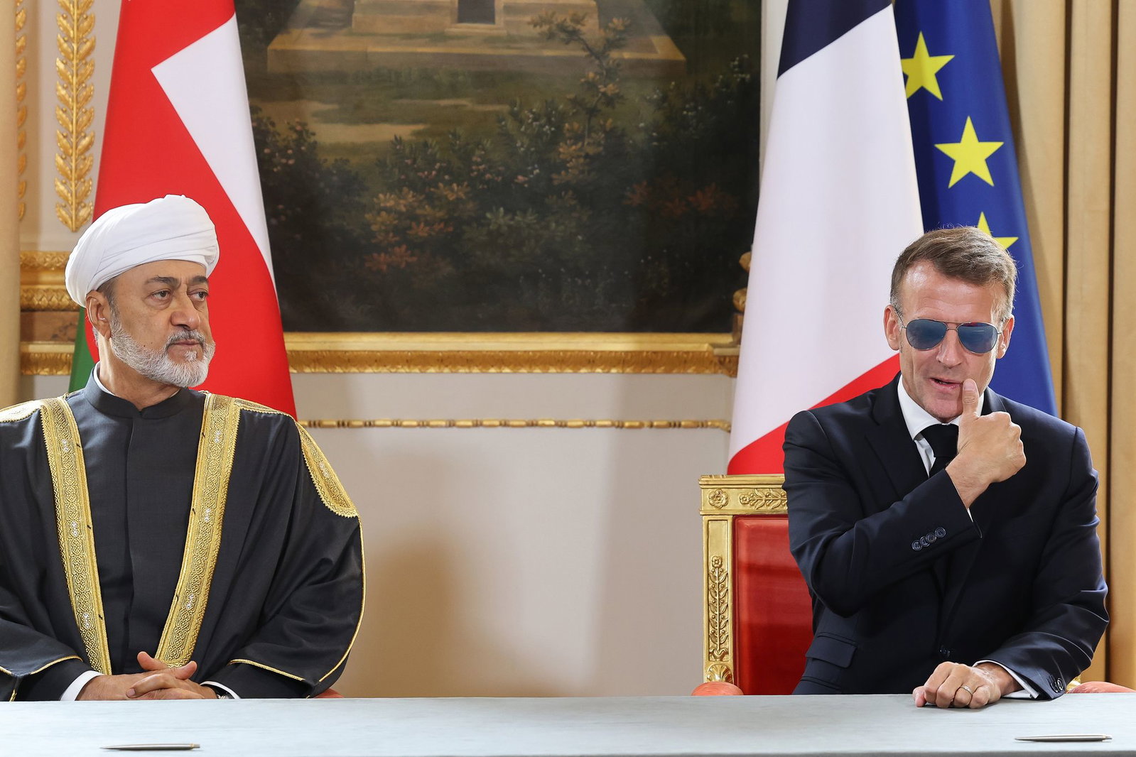 Macron sieht nach einem Gespräch mit dem Sultan von Oman eine positive Entwicklung bei der Frage einer sicheren Schifffahrt durch die Straße von Hormus (Archivbild).