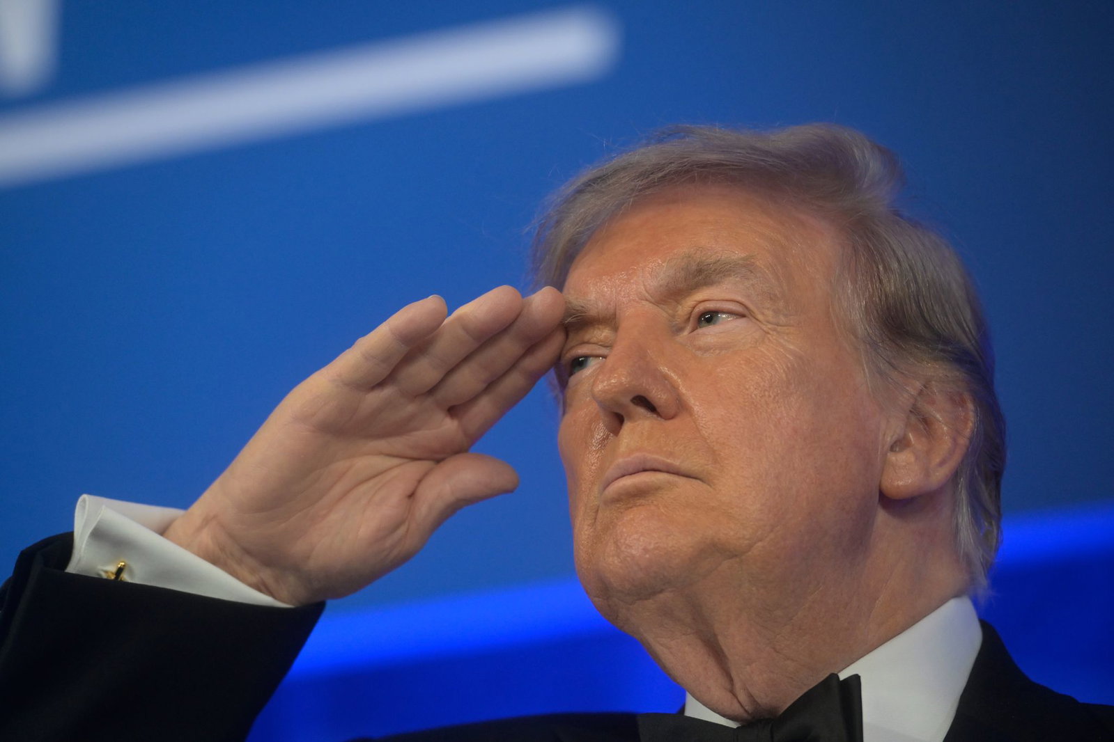Laut Trump sind die USA weiter im Gespräch mit dem Iran. 