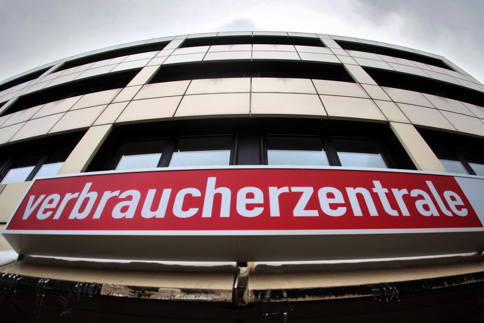 Bei der Jahrespressekonferenz stellt die Verbraucherzentrale ihre Zahlen, Daten und Fakten rund um Verbraucherthemen aus dem vergangenen Jahr vor. (Symbolbild)