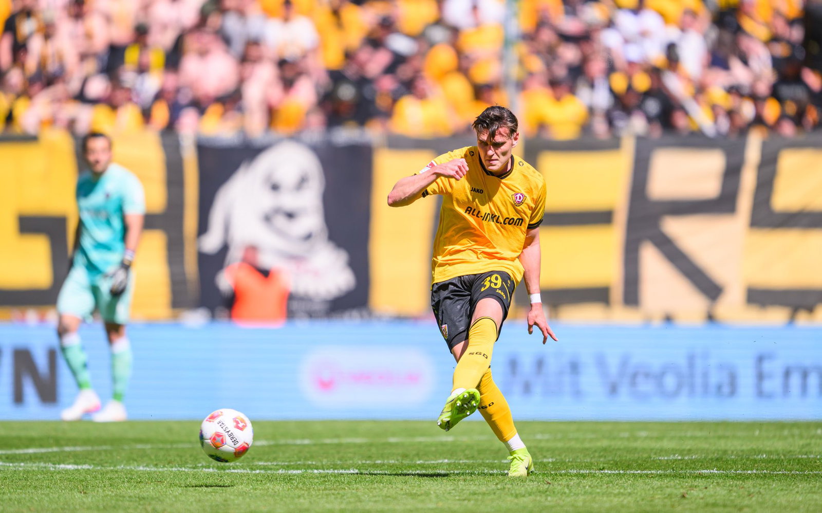 Innenverteidiger Thomas Keller spielt nun dauerhaft für Dynamo Dresden. (Archivbild)
