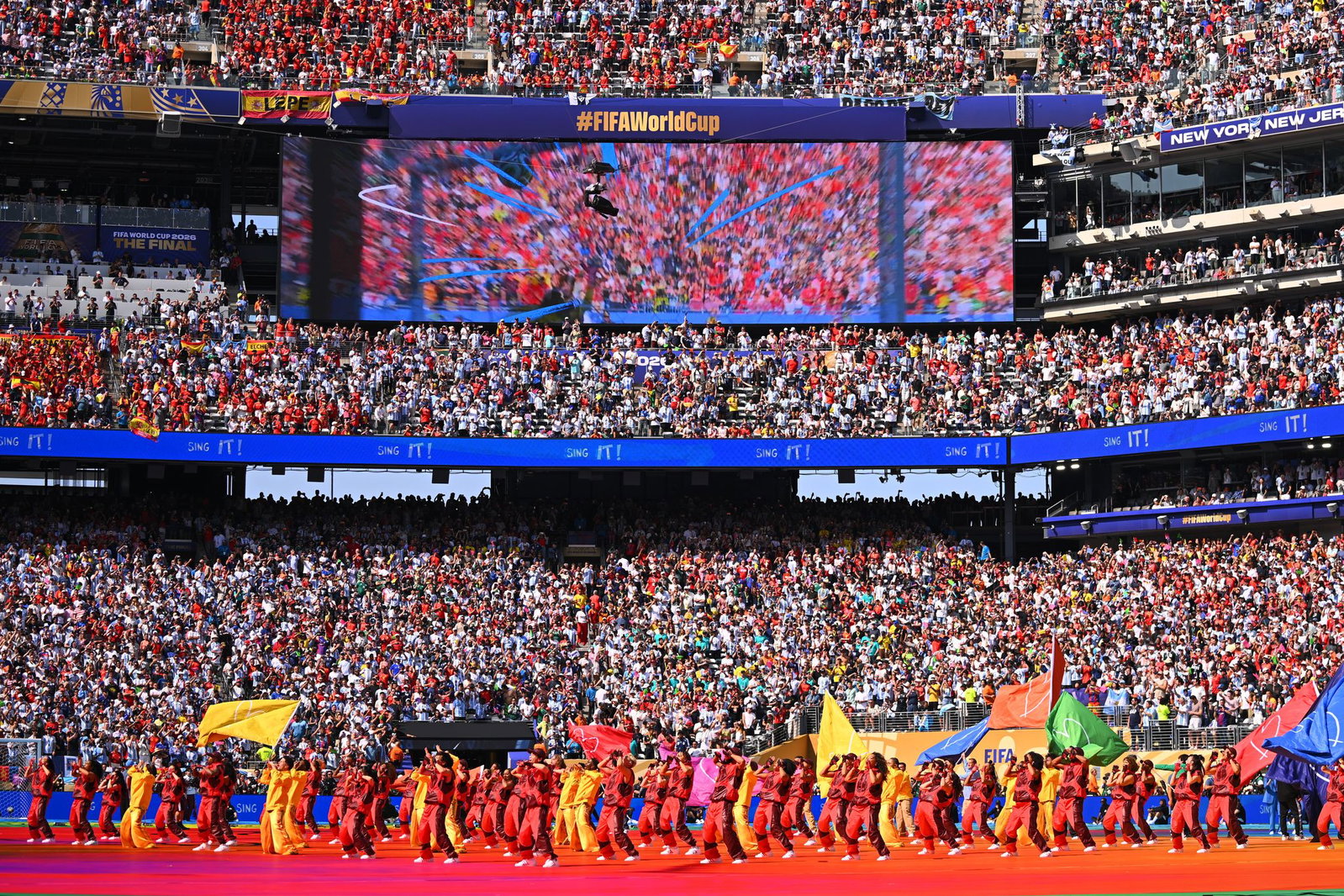 Erstmals gab es bei einem WM-Finale eine Halbzeitshow. 