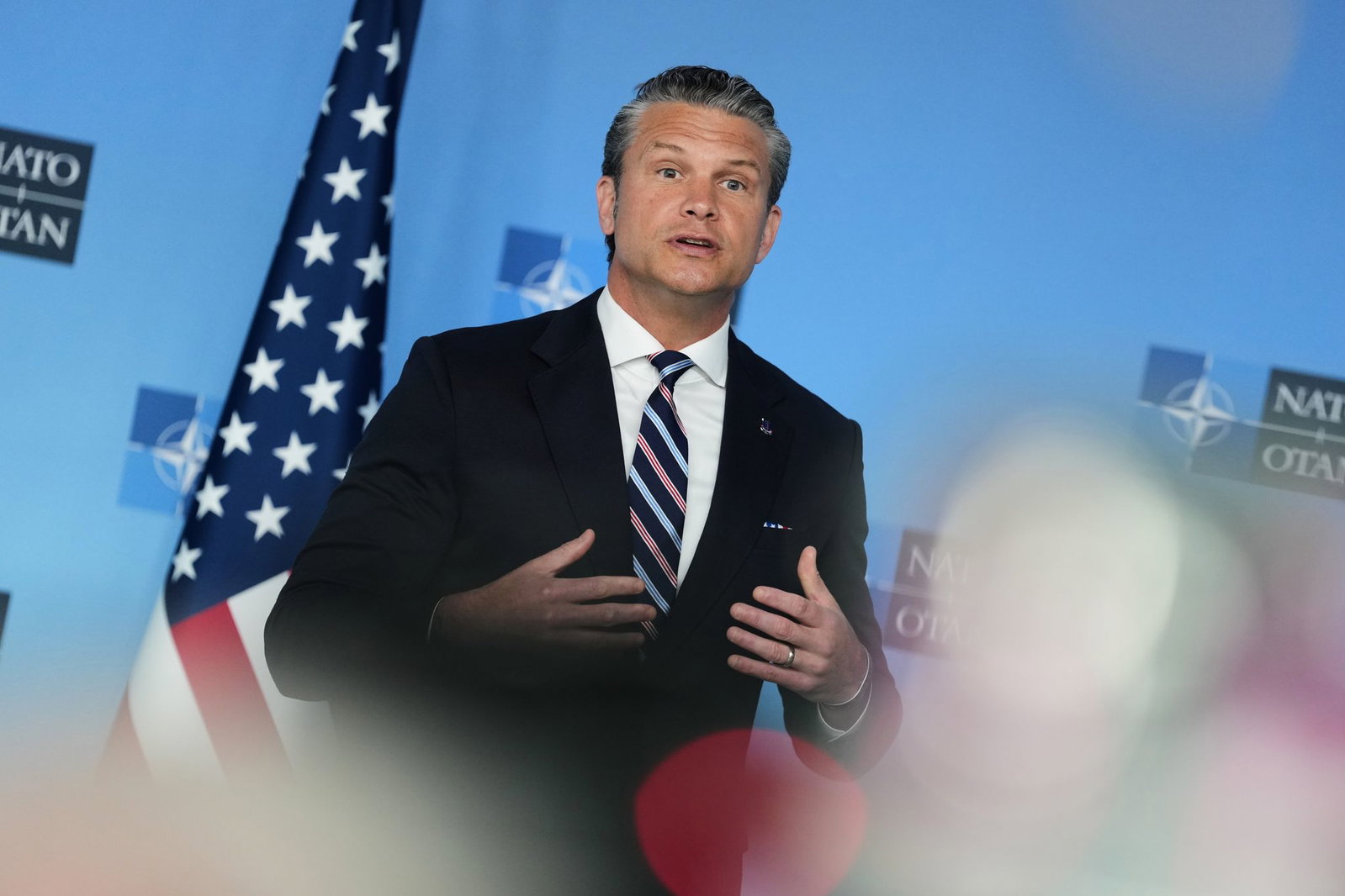 US-Verteidigungsminister Pete Hegseth wirft dem Iran einen Fehler vor. (Archivbild)