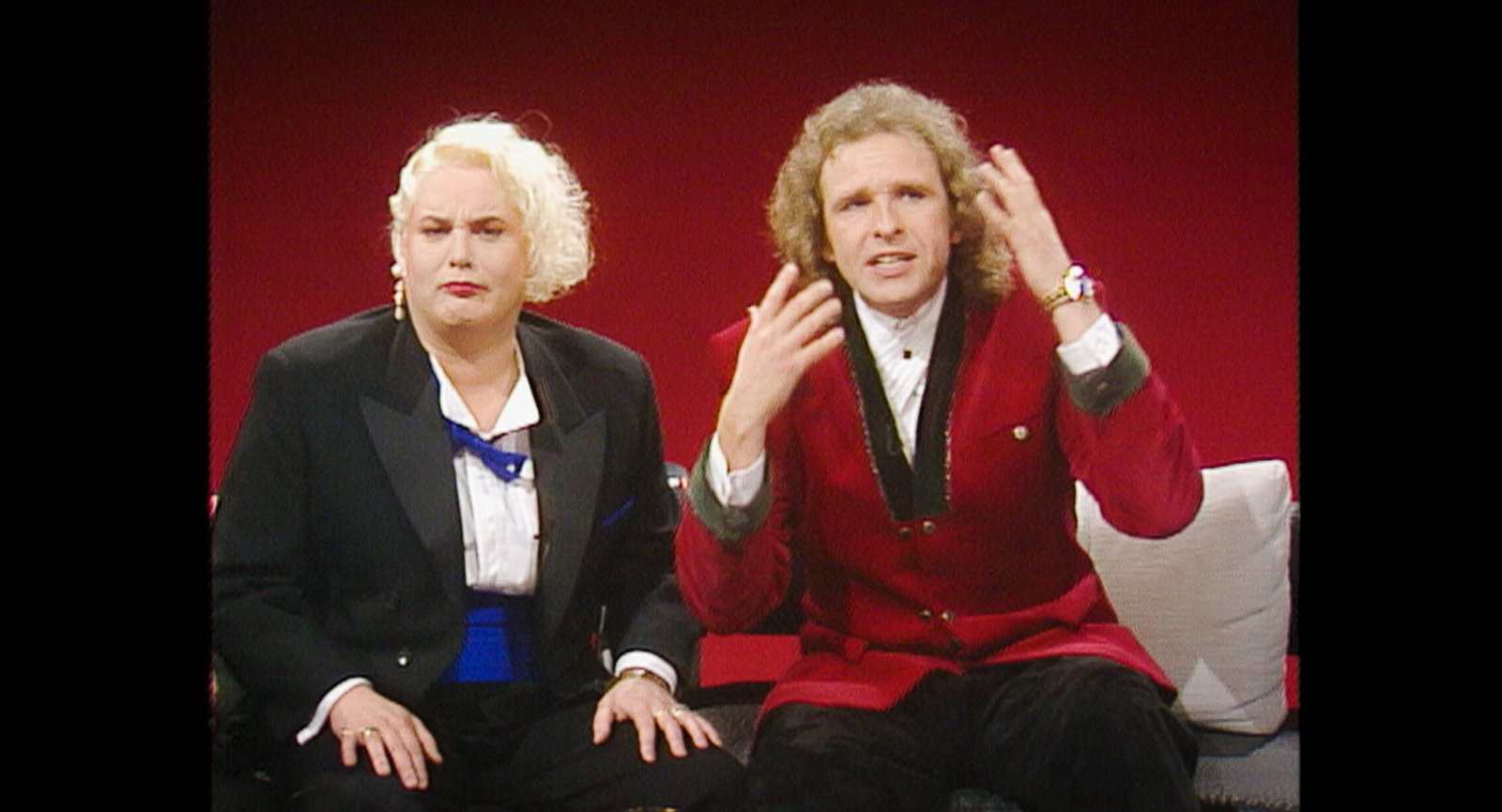 Hella von Sinnen und Thomas Gottschalk in einer Szene des Films in «Was haben wir gelacht».